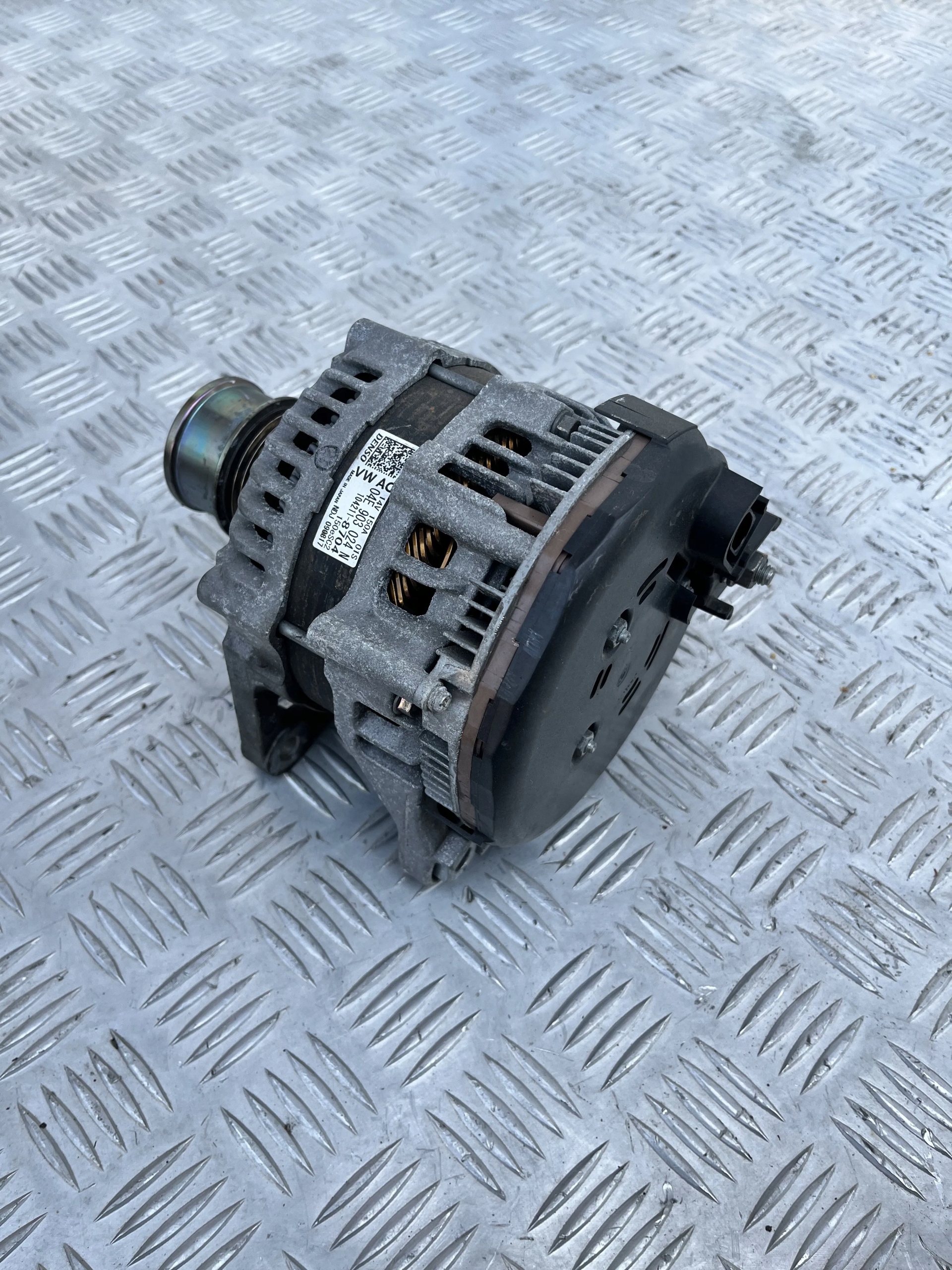 ALTERNATOR AUDI A4 B9 15- 1.4 TFSI 04E903024N