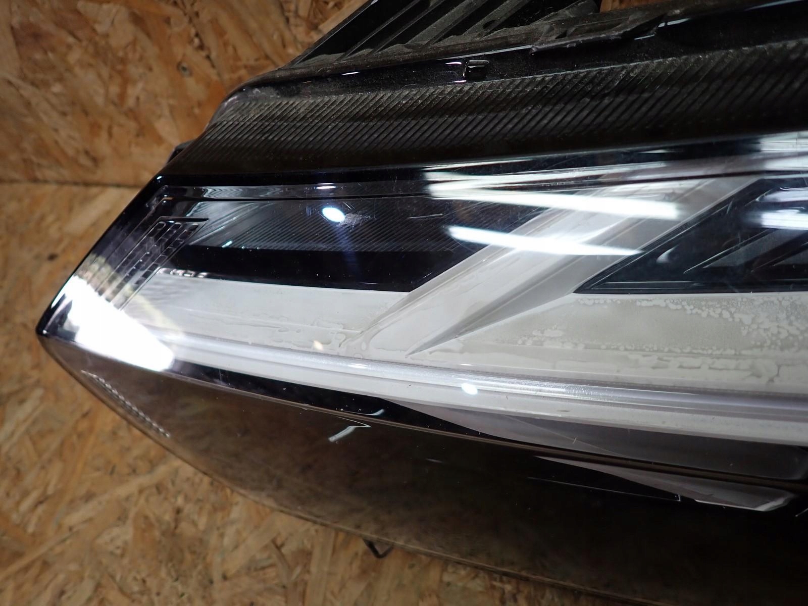 light left REFLEKTOR left LED DACIA SANDERO III 260601750R