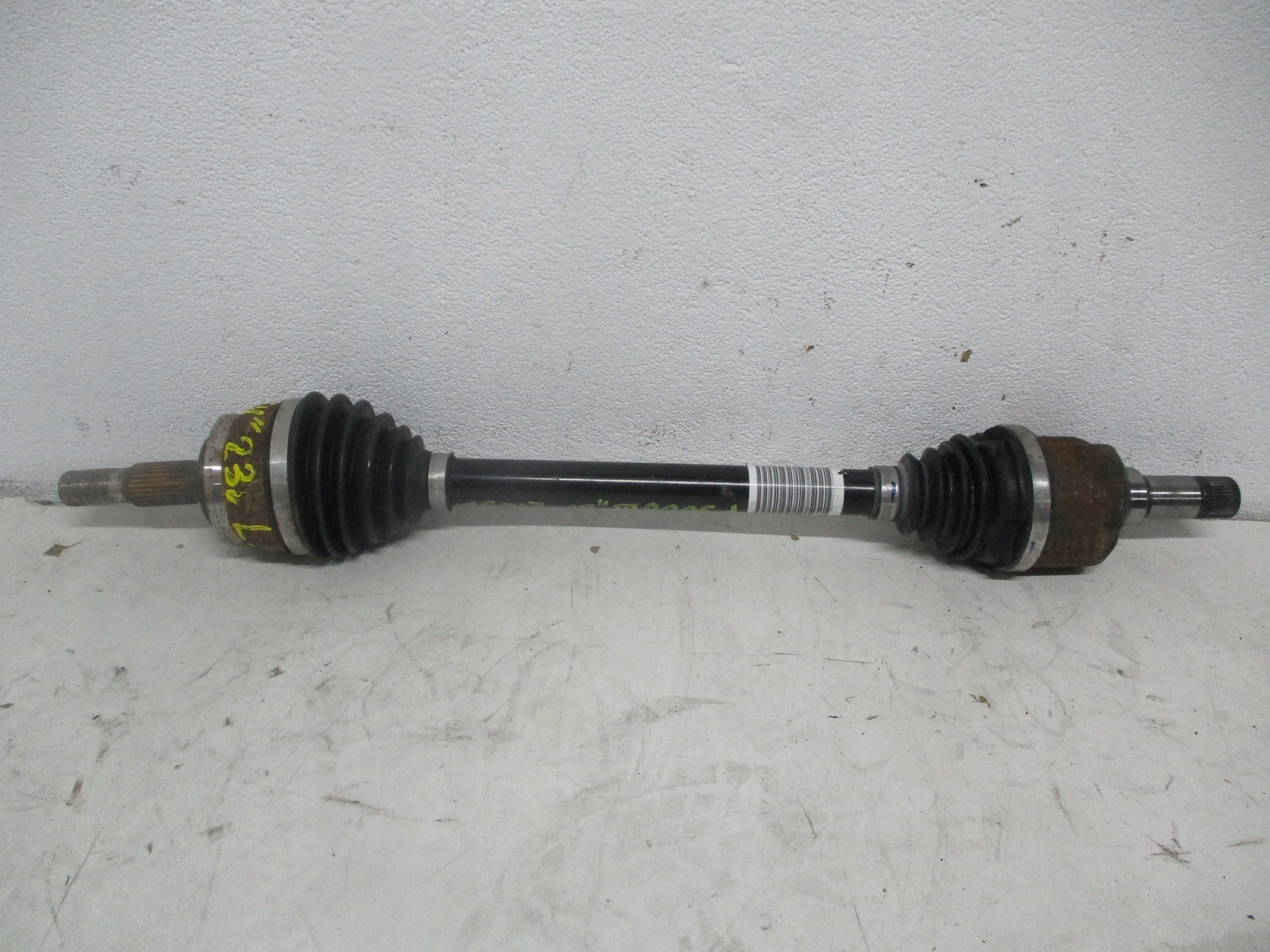 semi-axis left PEUGEOT 3008 II 9837649980