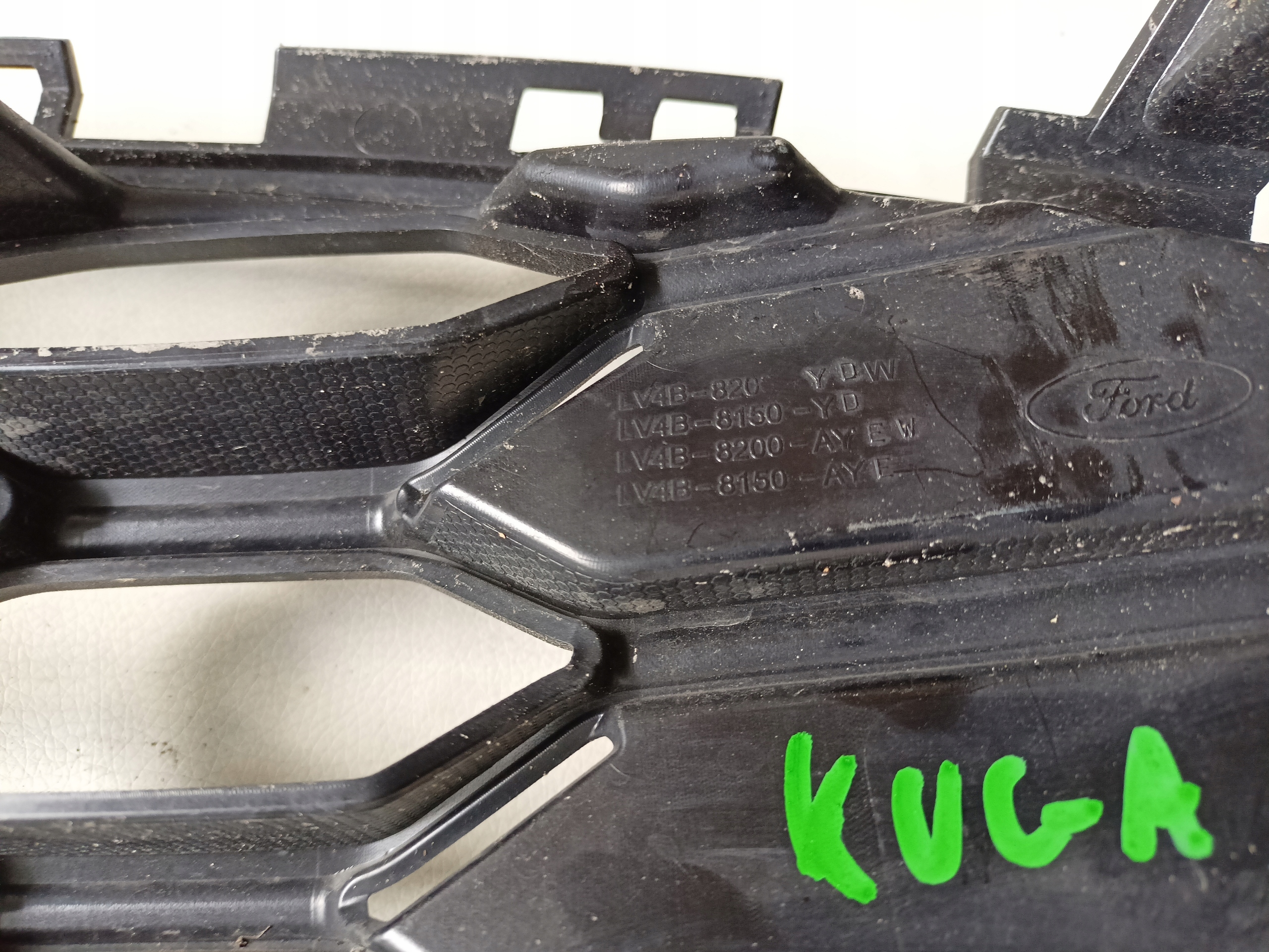 Ford Kuga MK3 grille radiator grill