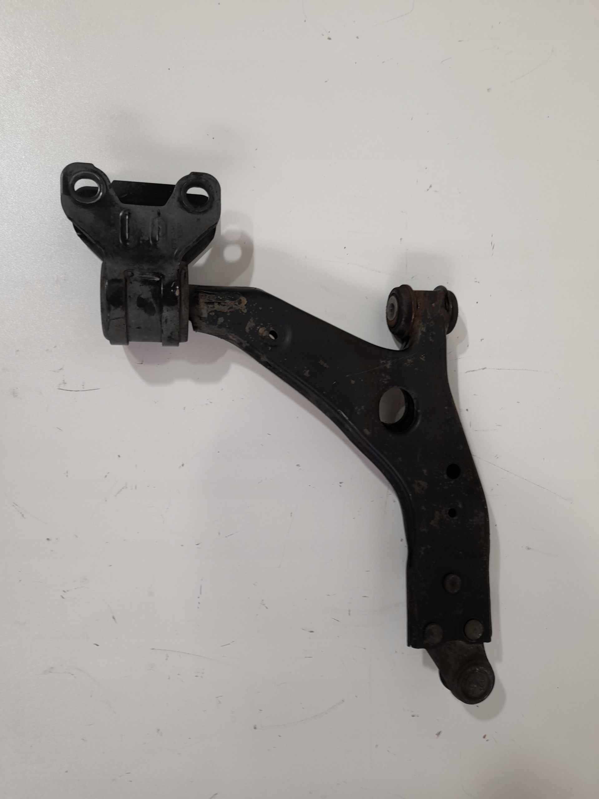 FORD KUGA MK2 II arm front left CV61-3A262-AAA (Q68)