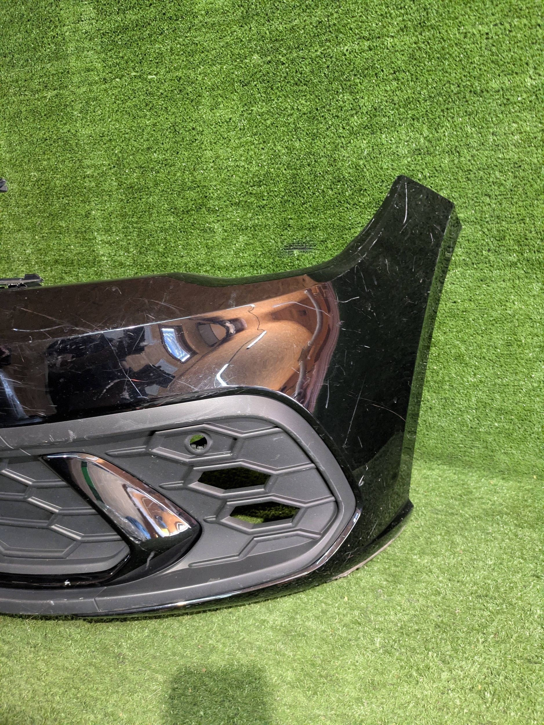 front bumper front VW POLO VI GTI LIFT 20- NR.Z9498