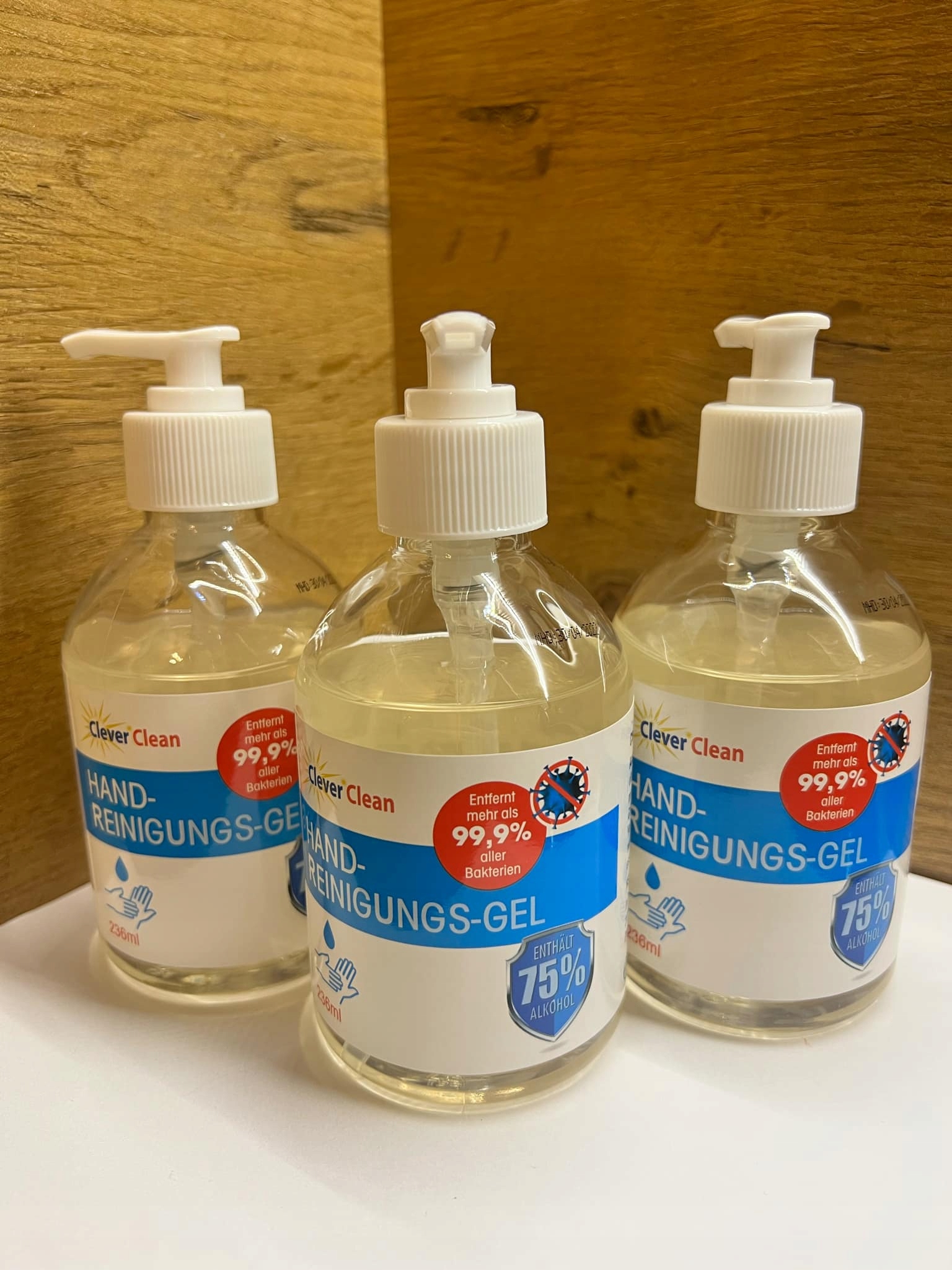 3x 235ml żel antybakteryjny do rąk Clever Clean