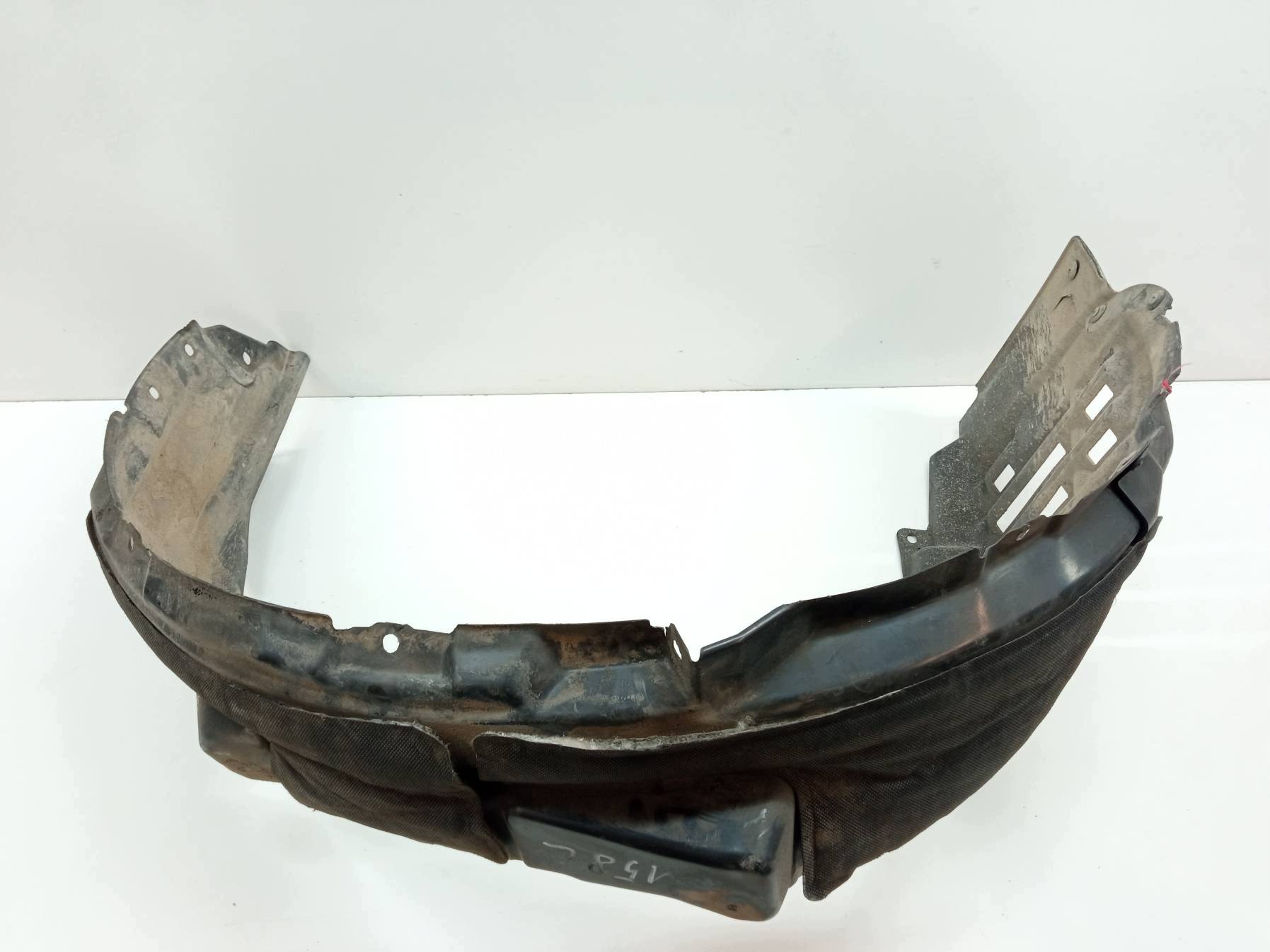 mudguard left front Peugeot 4007 and (2007-2012)