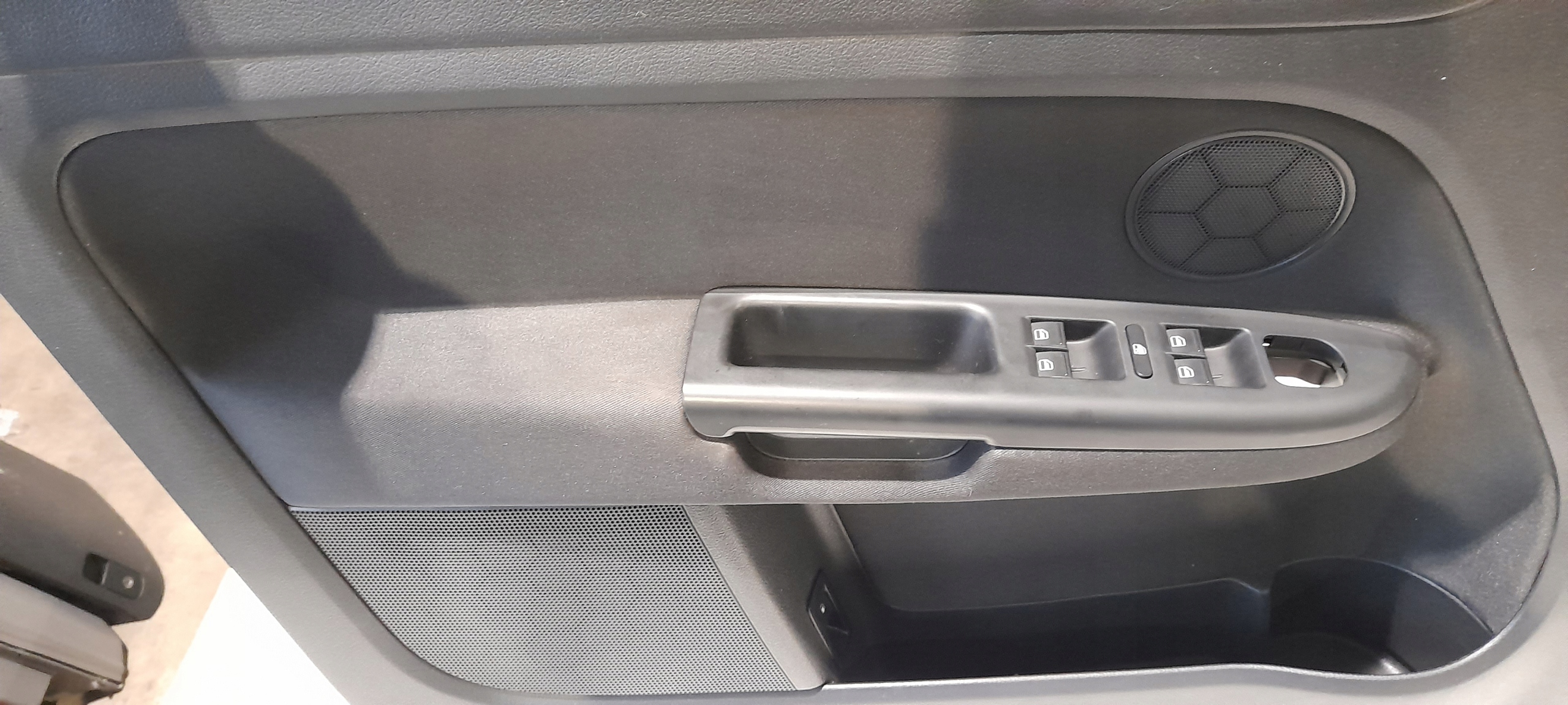 upholstery door front VW GOLF VI plus 5M1868109