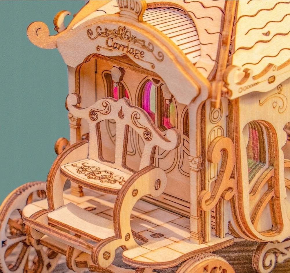 ROBOTIME Drewniane Puzzle 3D - Kareta Bohater brak