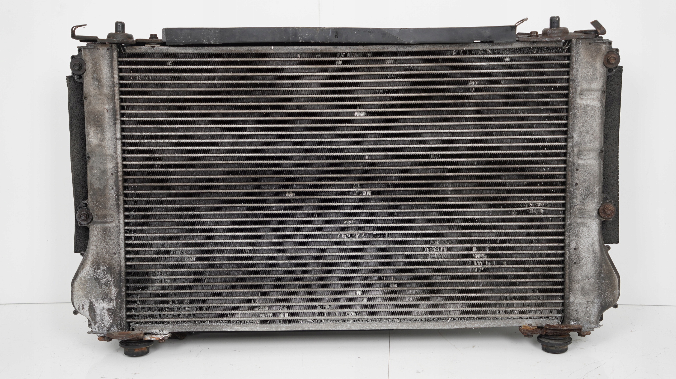 KOMPLET CHŁODNIC TOYOTA RAV4 III 05-08R 2.2D