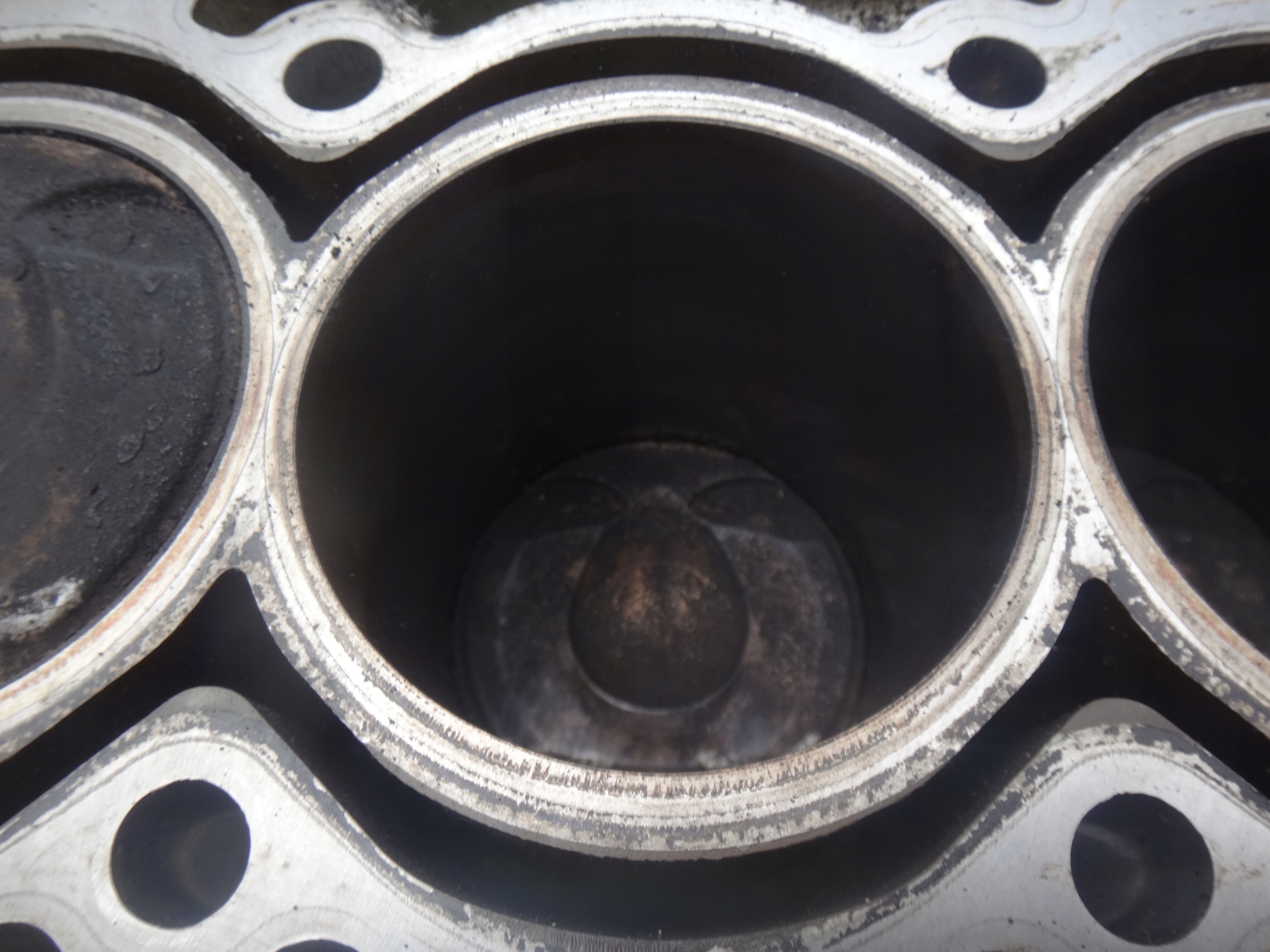 DÓŁ SILNIKA BLOK WAŁ TŁOKI MINI COOPER S R55 R56 R57 N14B16AB N14 1.6THP Typ silnika Benzyna