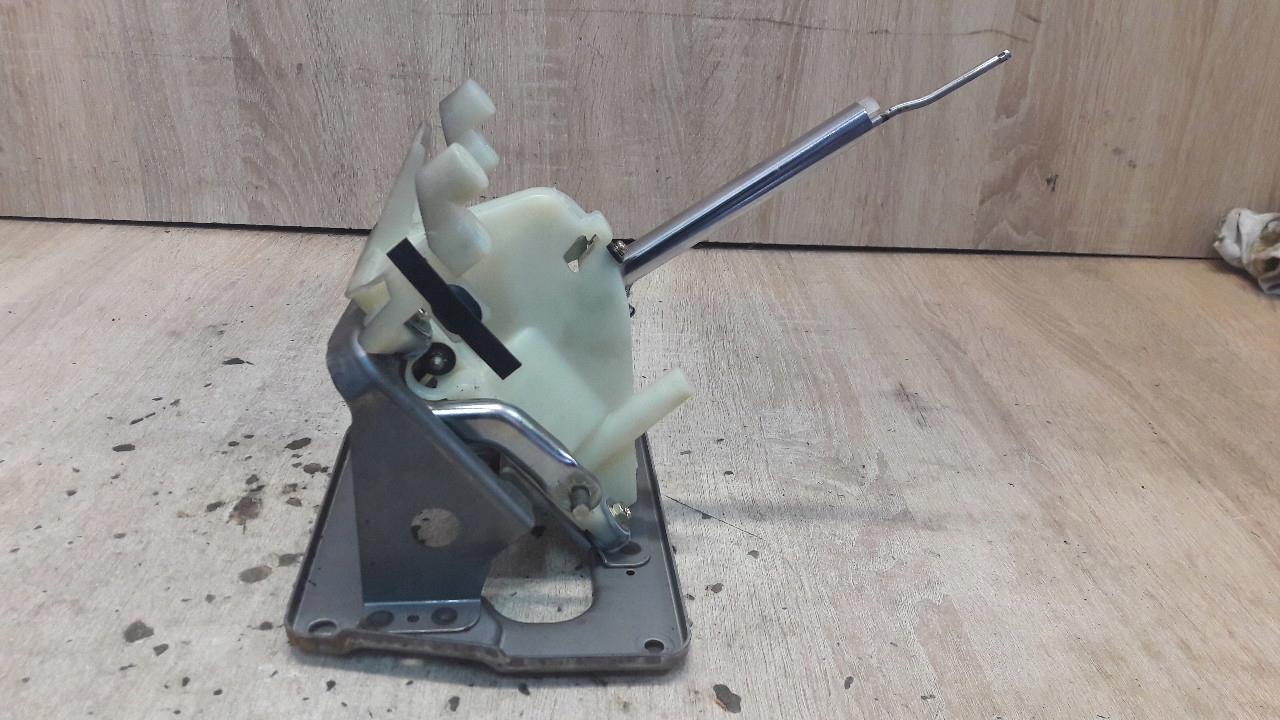 lewarek zmiany biegów Lexus RX 300 03r automat Producent części Lexus OE