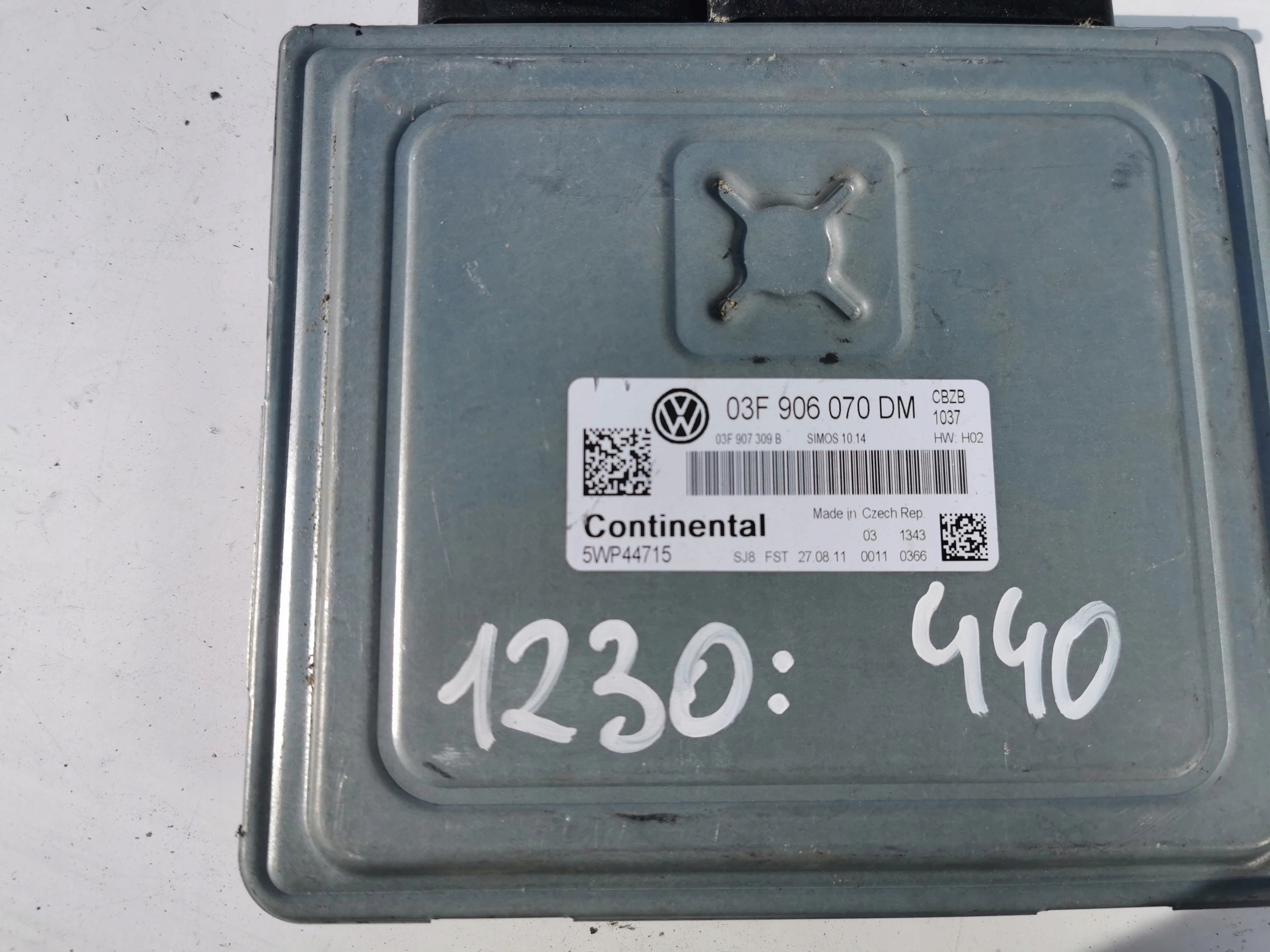 VW 5WP44715 03F906070DM Computer ECU Original