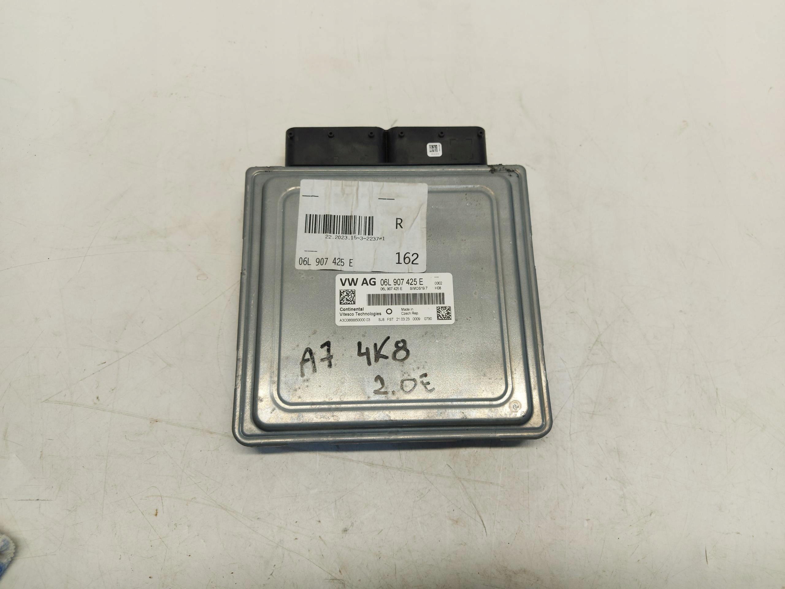Audi A7 4K8 45 TFSI computer control unit of the engine 06L907425E