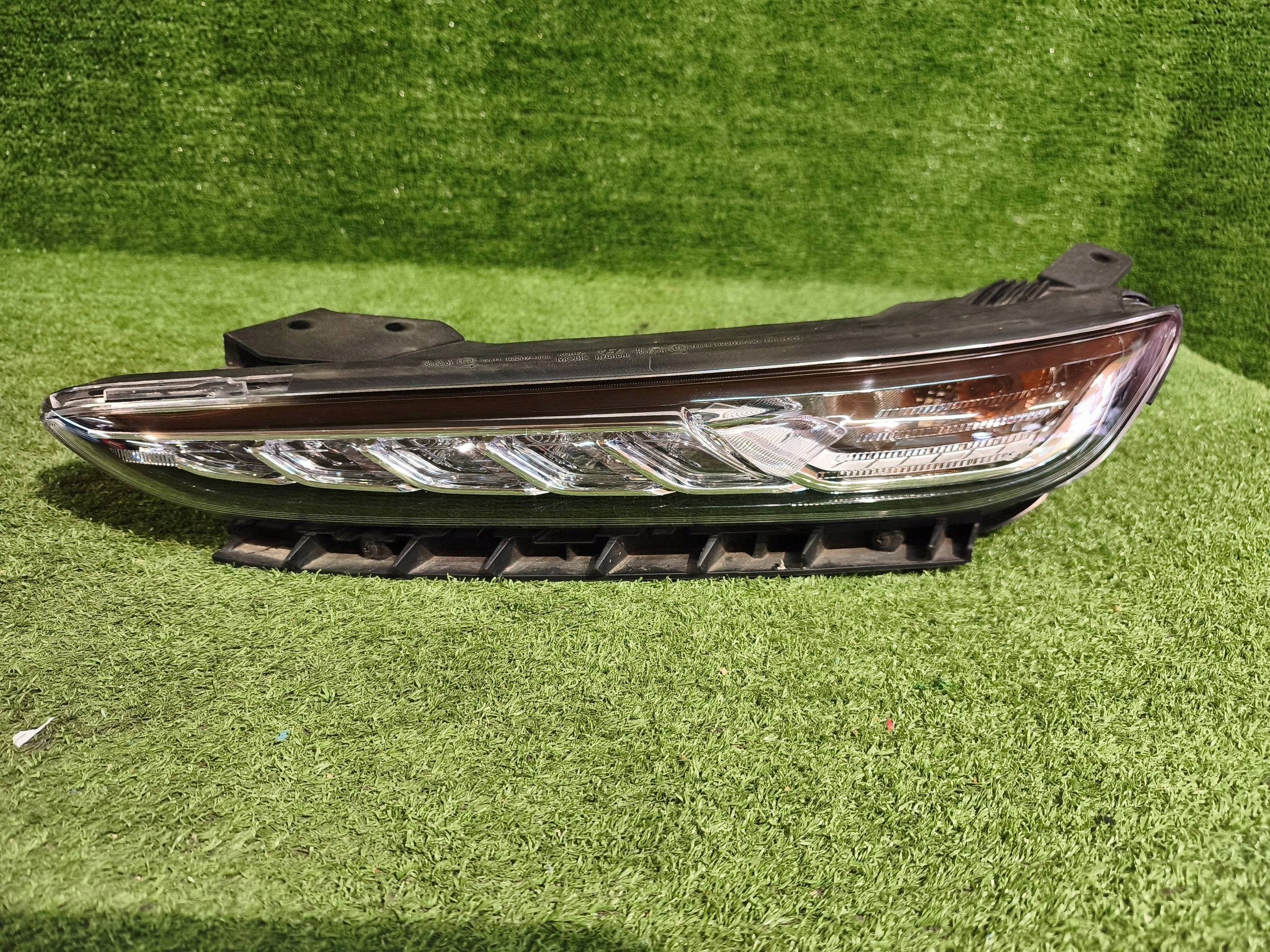 light DRL LED left front HYUNDAI KONA 18- NR.236