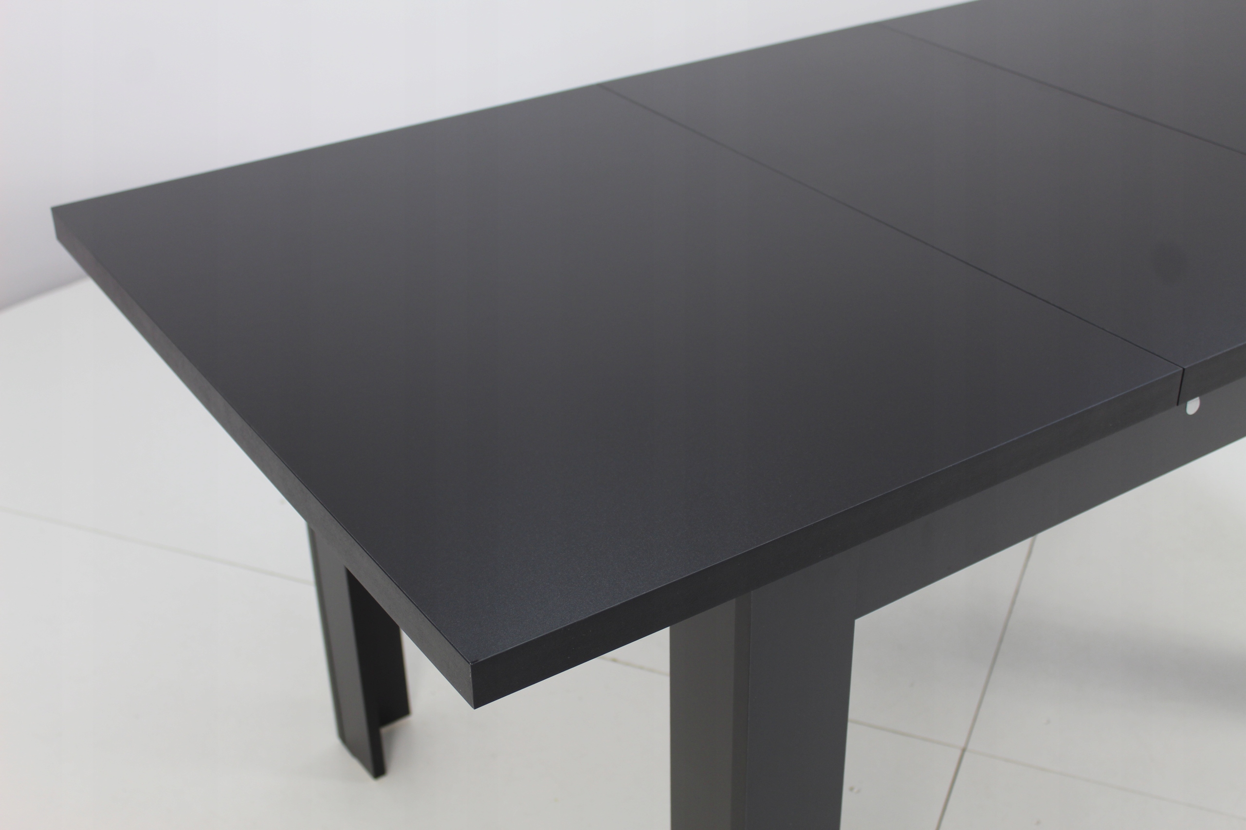 Stół C-2 czarny 80x120/160 -rozkładany Wysokość mebla 75 cm