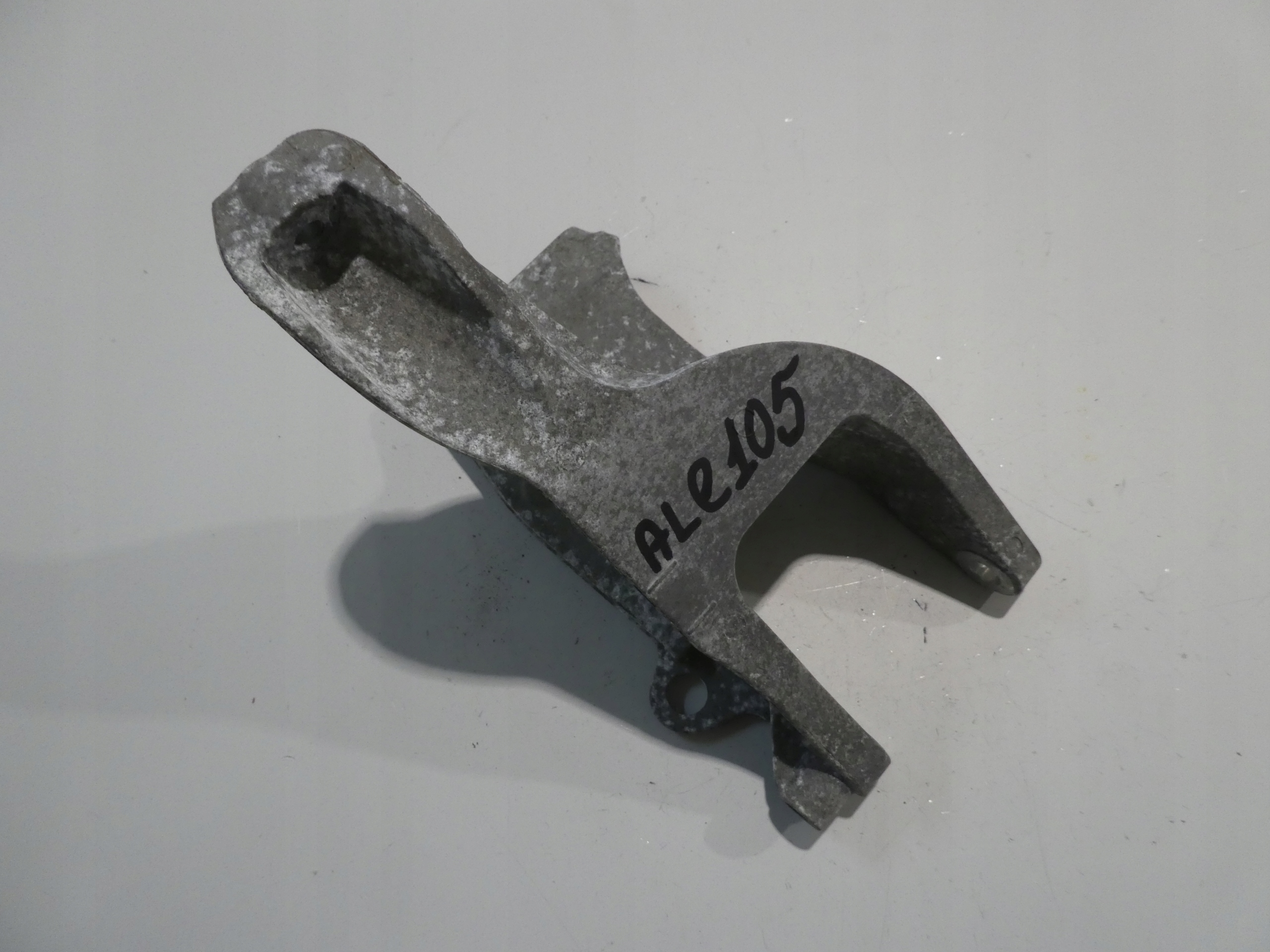 VW T6 2.0TDI holder engine mount 7E0199343B