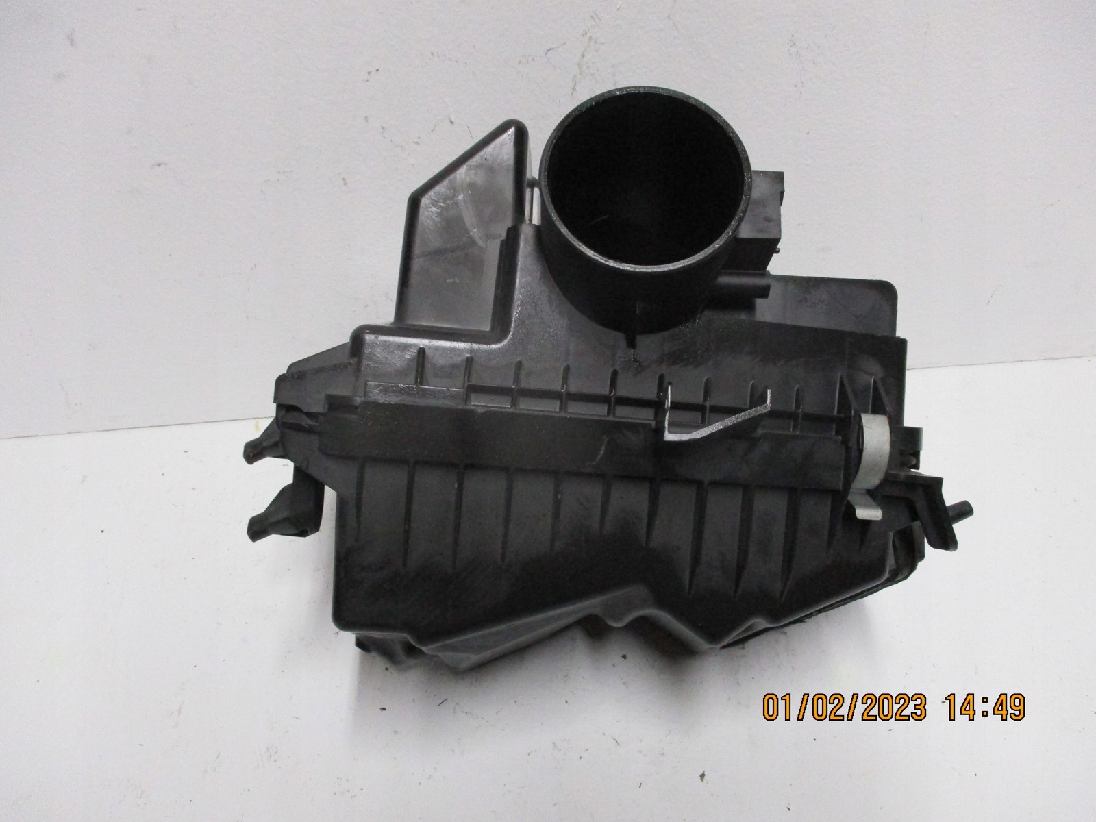 GEHÄUSE FILTER LUFT NISSAN HV80A