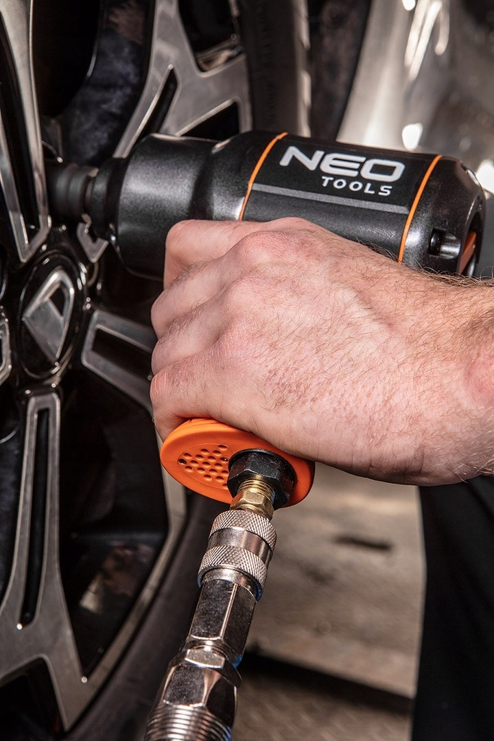 NEO TOOLS KLUCZ UDAROWY PNEUMATYCZNY 1/2" 1300 Nm Maksymalny moment obrotowy 1300 Nm