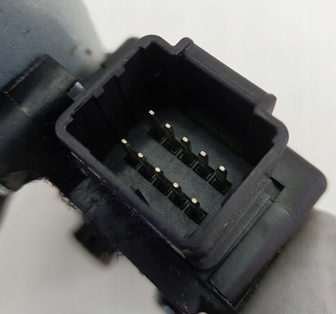 SILNICZEK SZYBERDACHU PANORAMY CITROEN C5 III X7 Part number WR09 010 AG