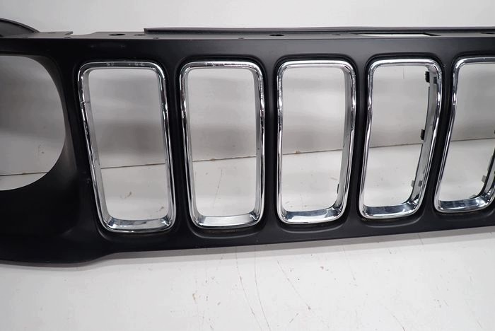 JEEP RENEGADE LIFT 18- Grille