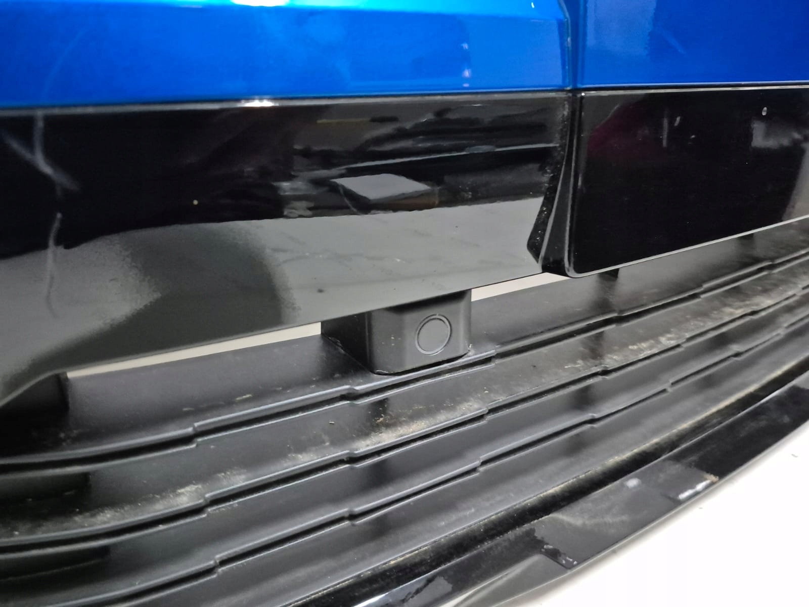RENAULT RAFALE 24- bumper front front PDC 620225639R