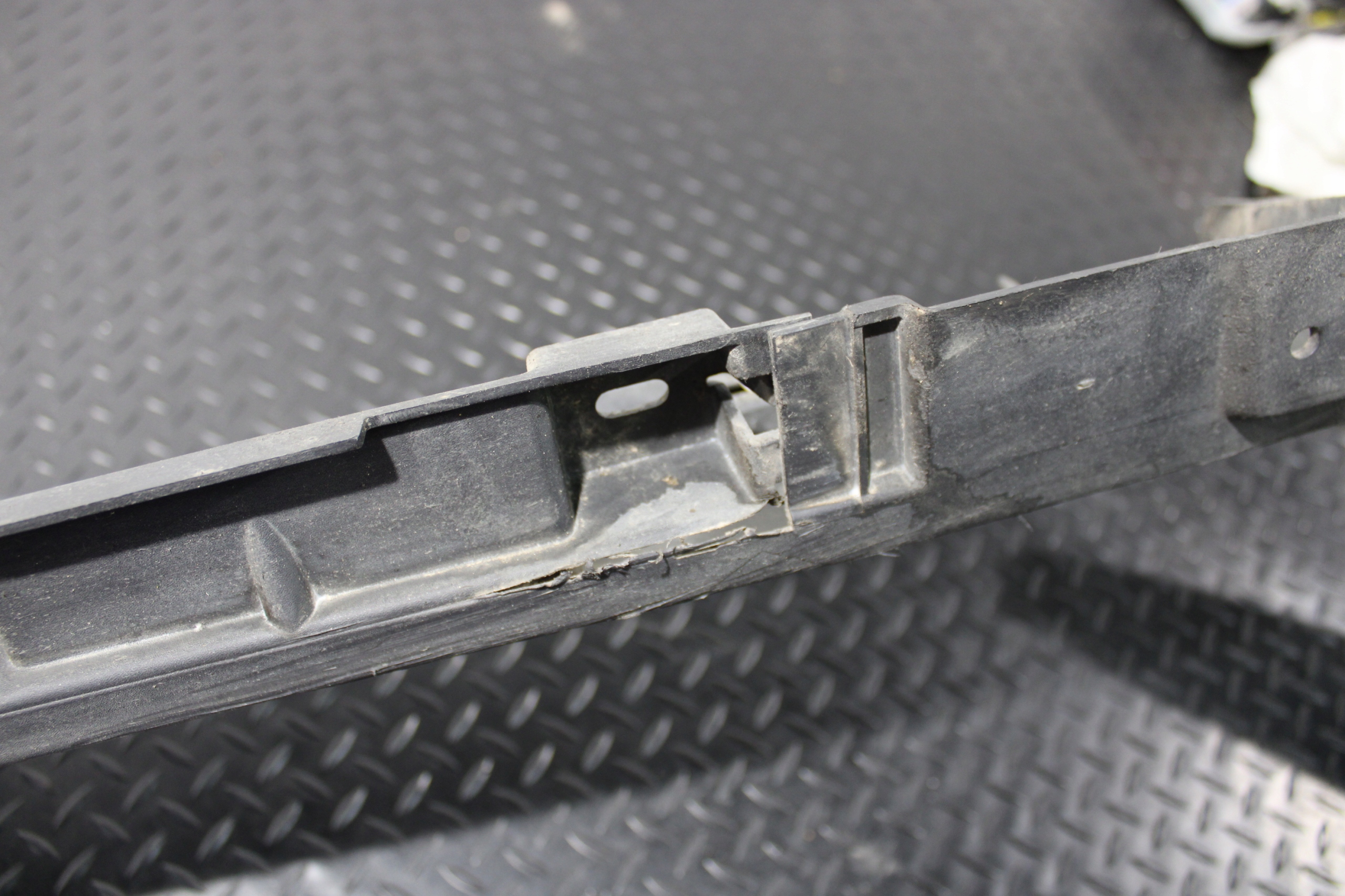 cap threshold threshold right JAGUAR F-PACE X761 HK83-101D56-B