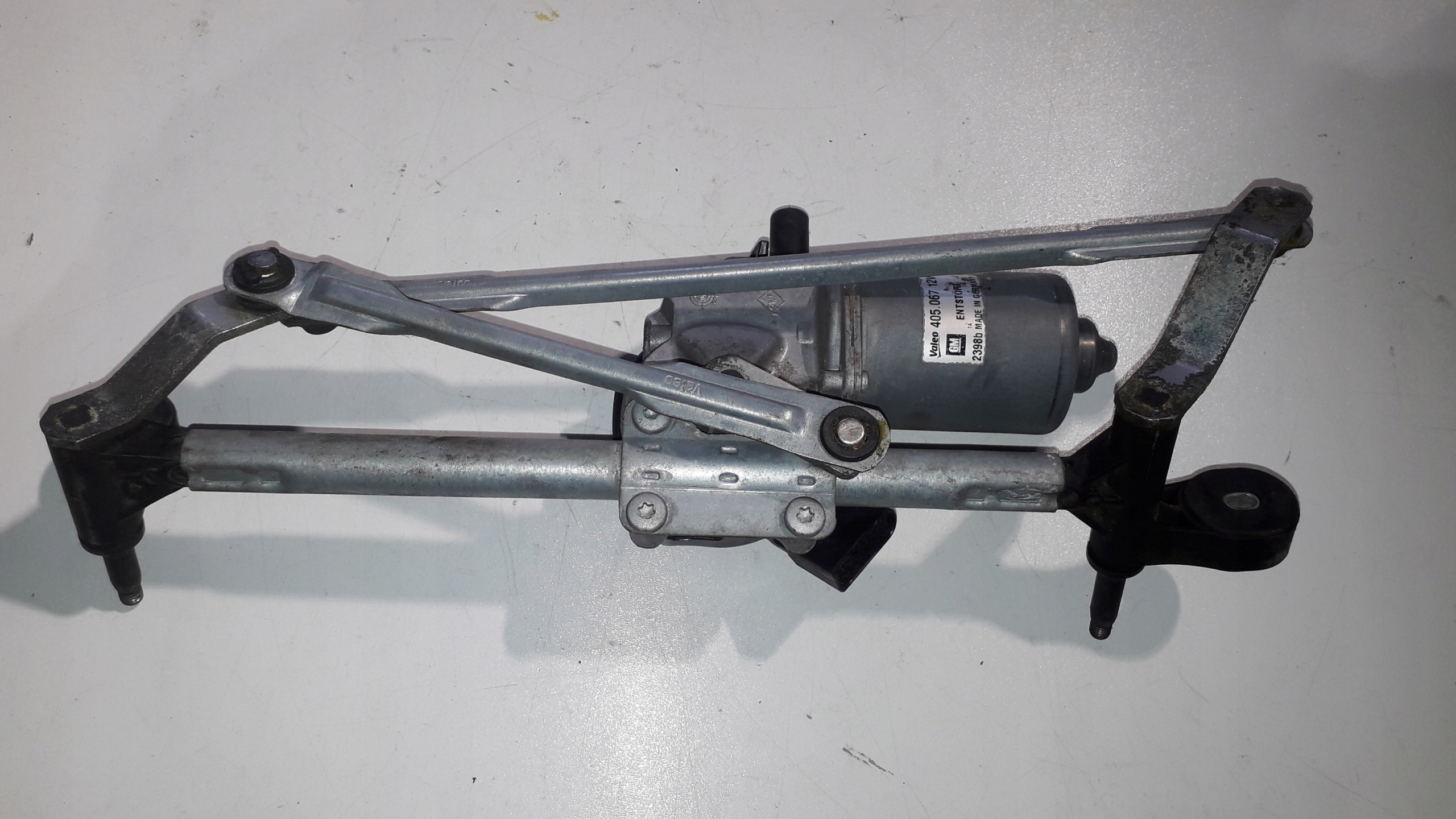 wiper mechanism front OPEL CORSA D 405067