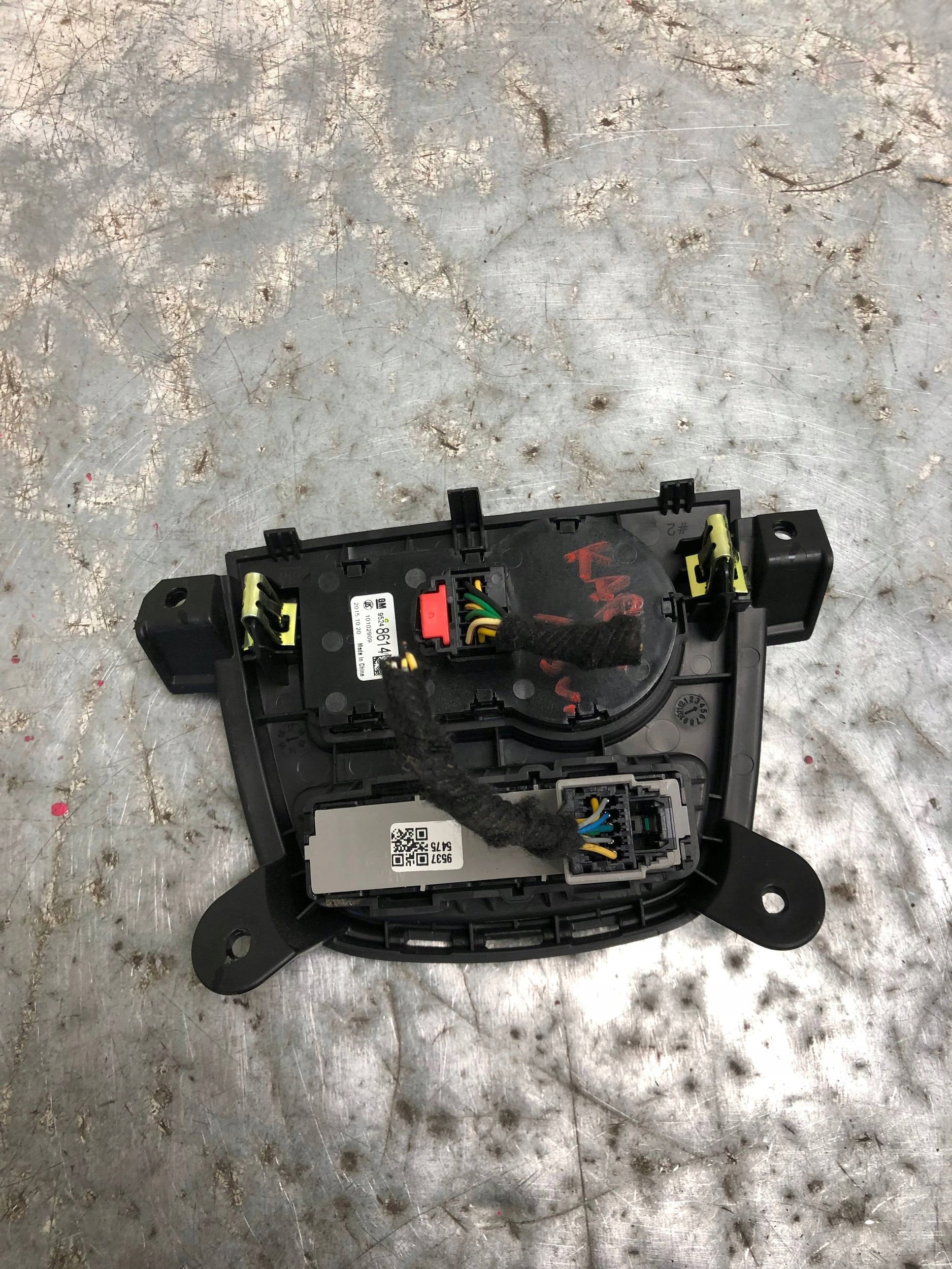 light switch OPEL KARL 95248614 95375475