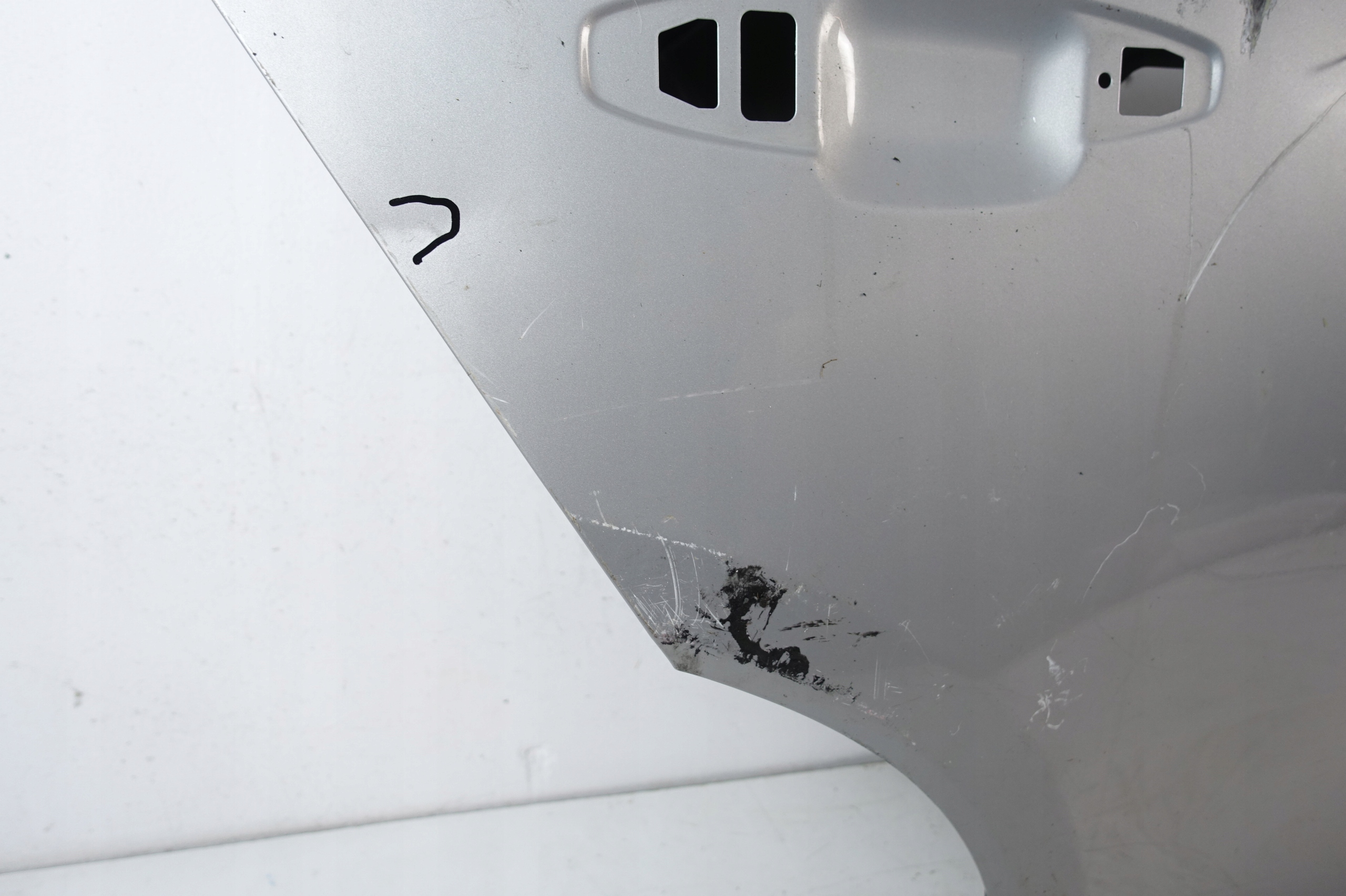 VOLVO C40 2022- door right rear part right rear.