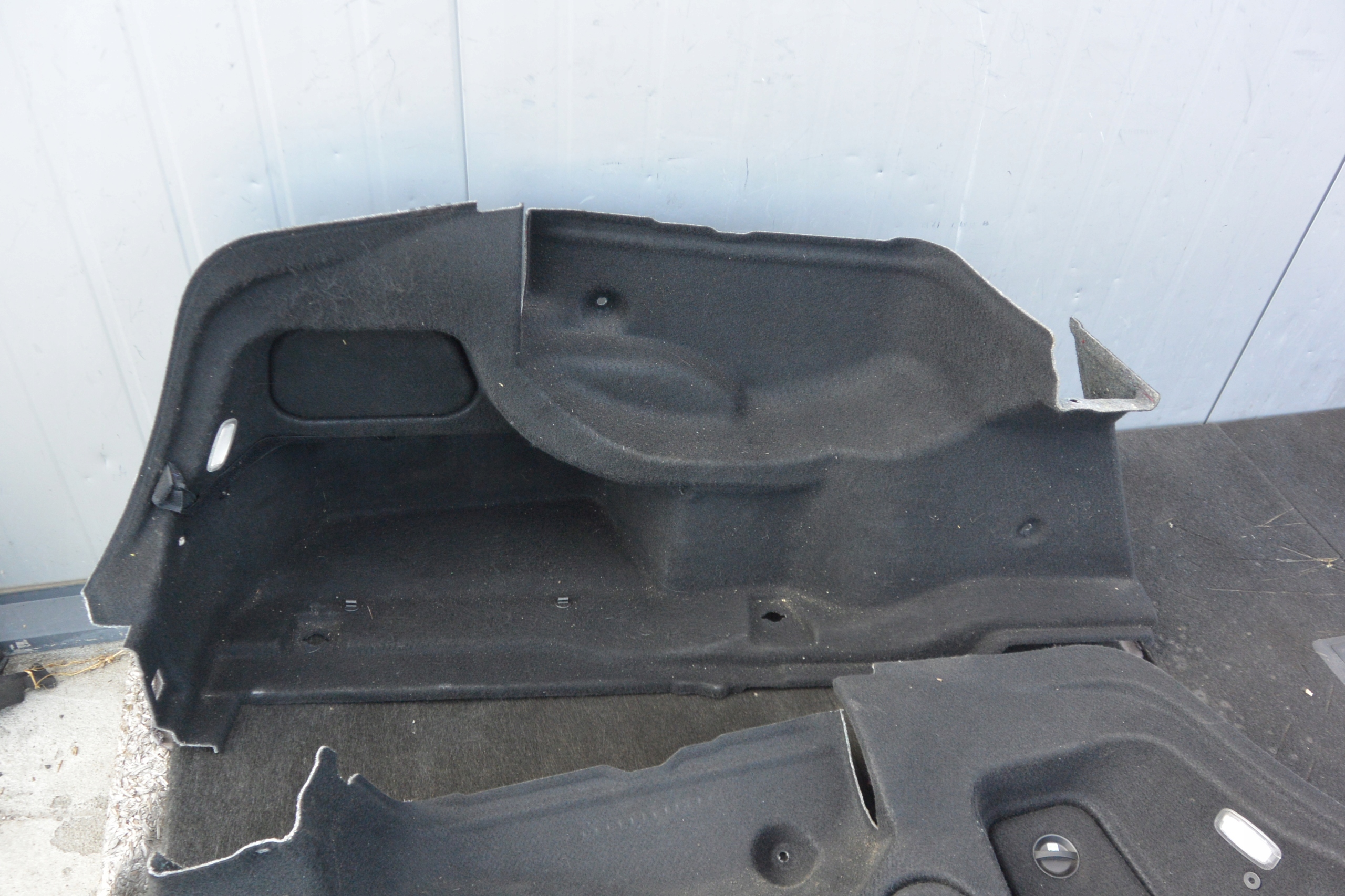 boot upholstery MERCEDES W212 sedan KOMPLET
