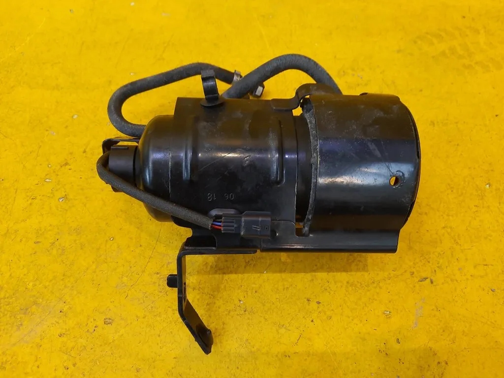 Mercedes W447 корпус топливного фильтра A4474701300