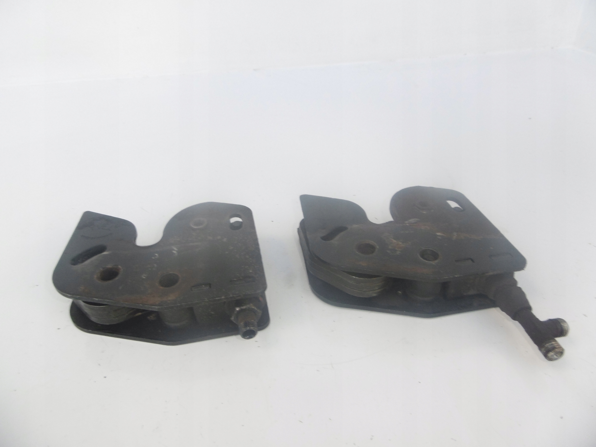 lock hook cabs RENAULT MAGNUM DXI