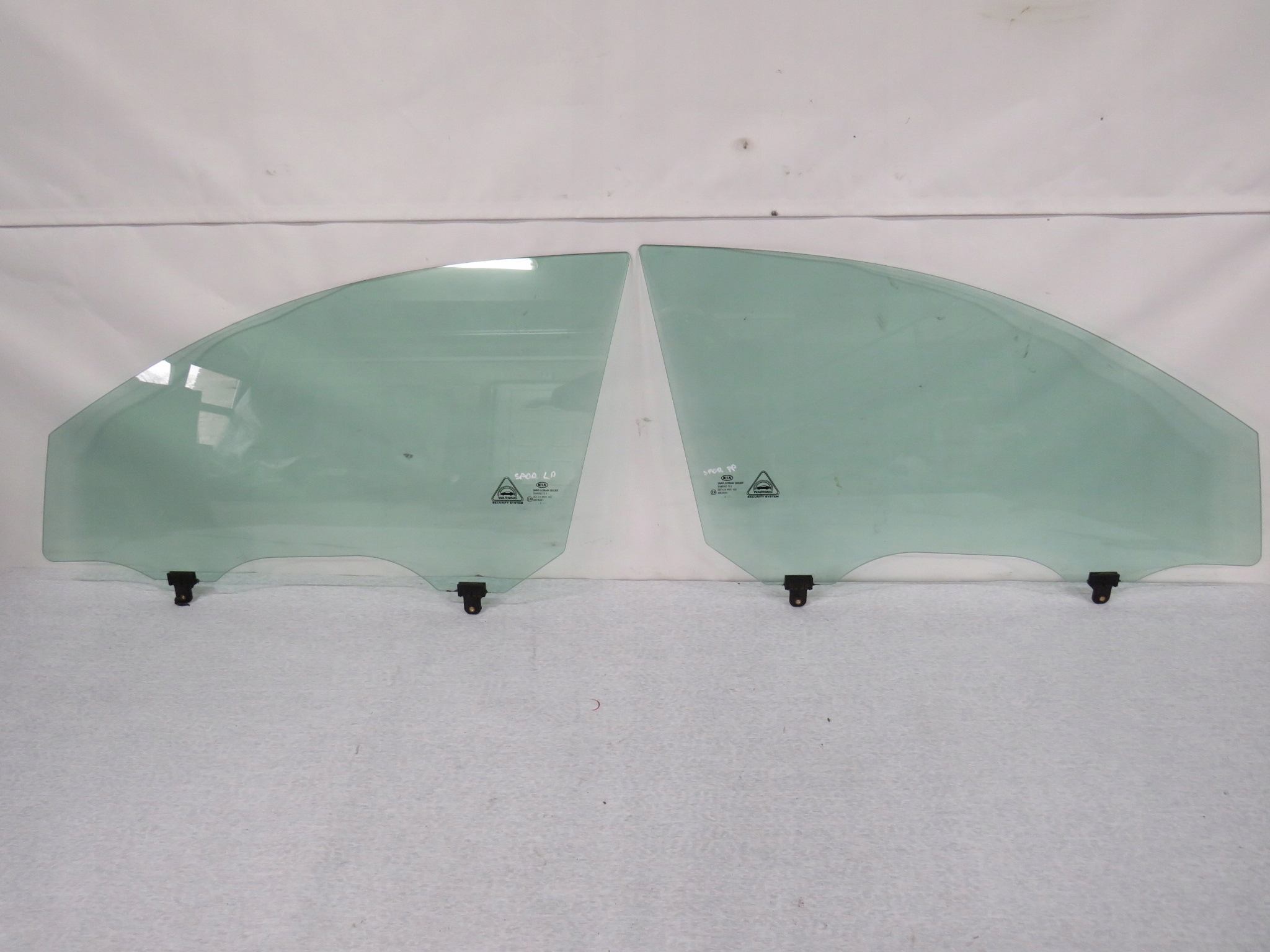 KIA SPORTAGE III СКЛО ПЕРЕДНІХ ДВЕРЕЙ ПЕРЕДНЯ 2011