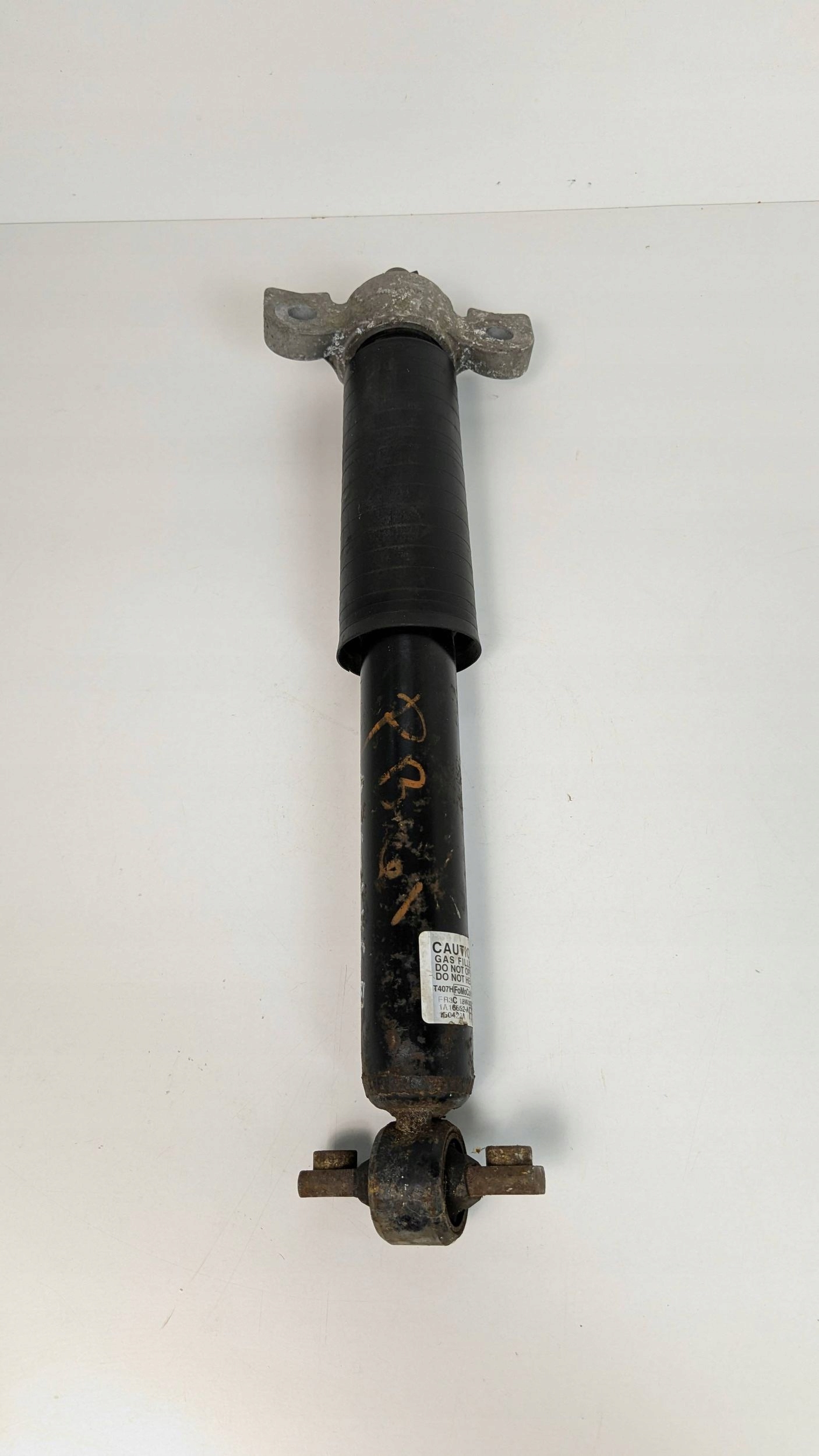 Ford Mustang VI 15- shock absorber left rear part FR3C18W002