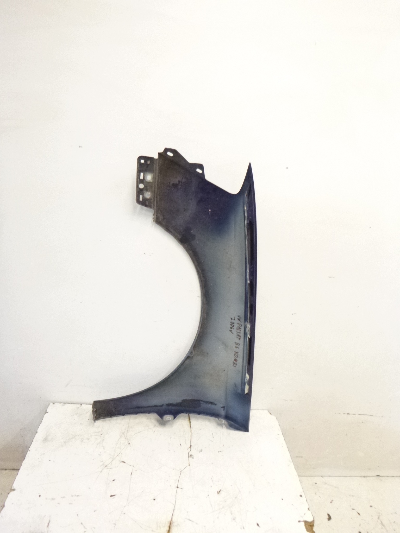 parafango Destra VW Passat B6 blu 2005-2010.