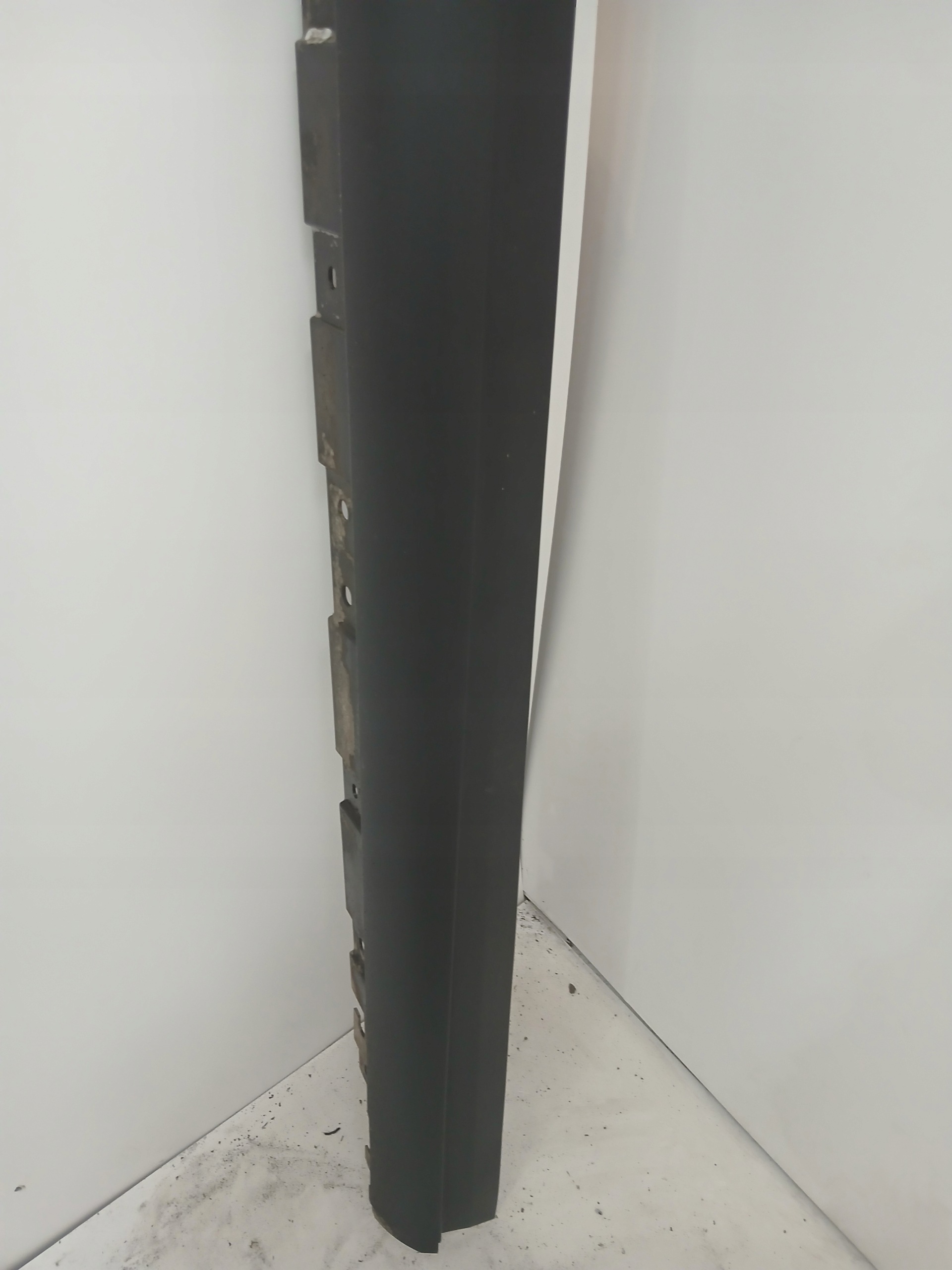 moulding threshold right cap BMW X3 F25