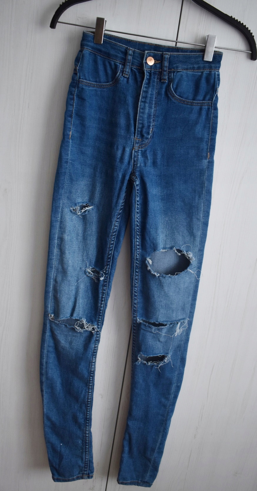 Dziurawe Spodnie w Jeansy damskie na Allegro - Moda damska