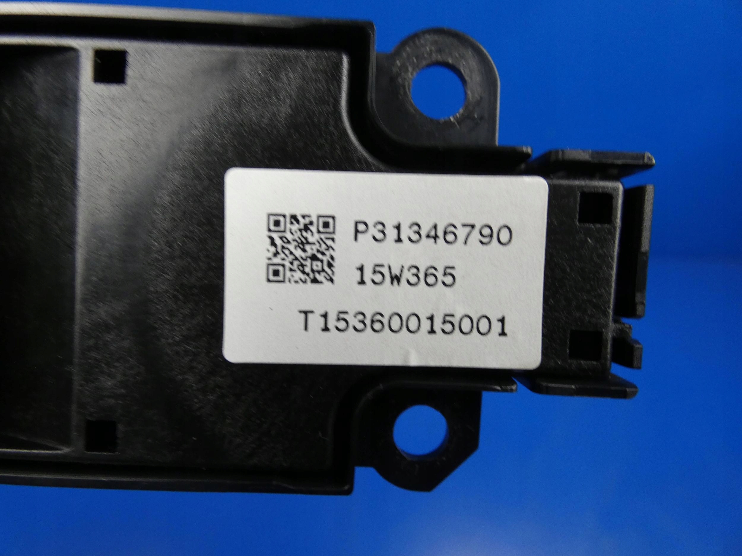 VOLVO XC90 II control panel RADIA of warning lights
