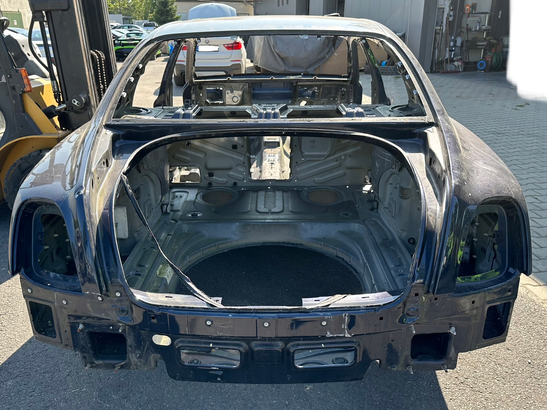 BENTLEY FLYING SPUR bodywork panel sususpension