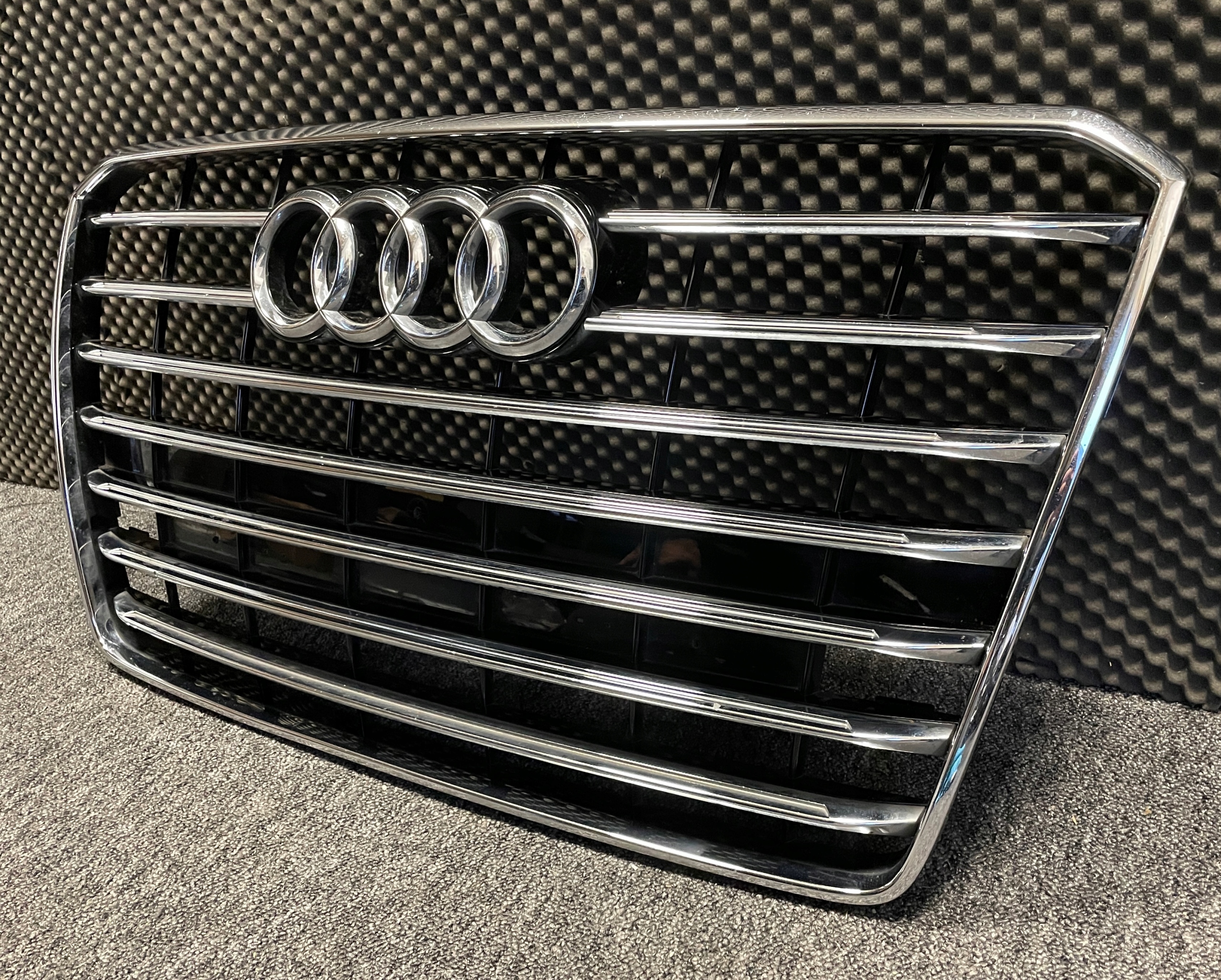 Audi A8 Kühlergrill FRONTGRILL Kühlergitter 4H0853651 - Thumbnail 4