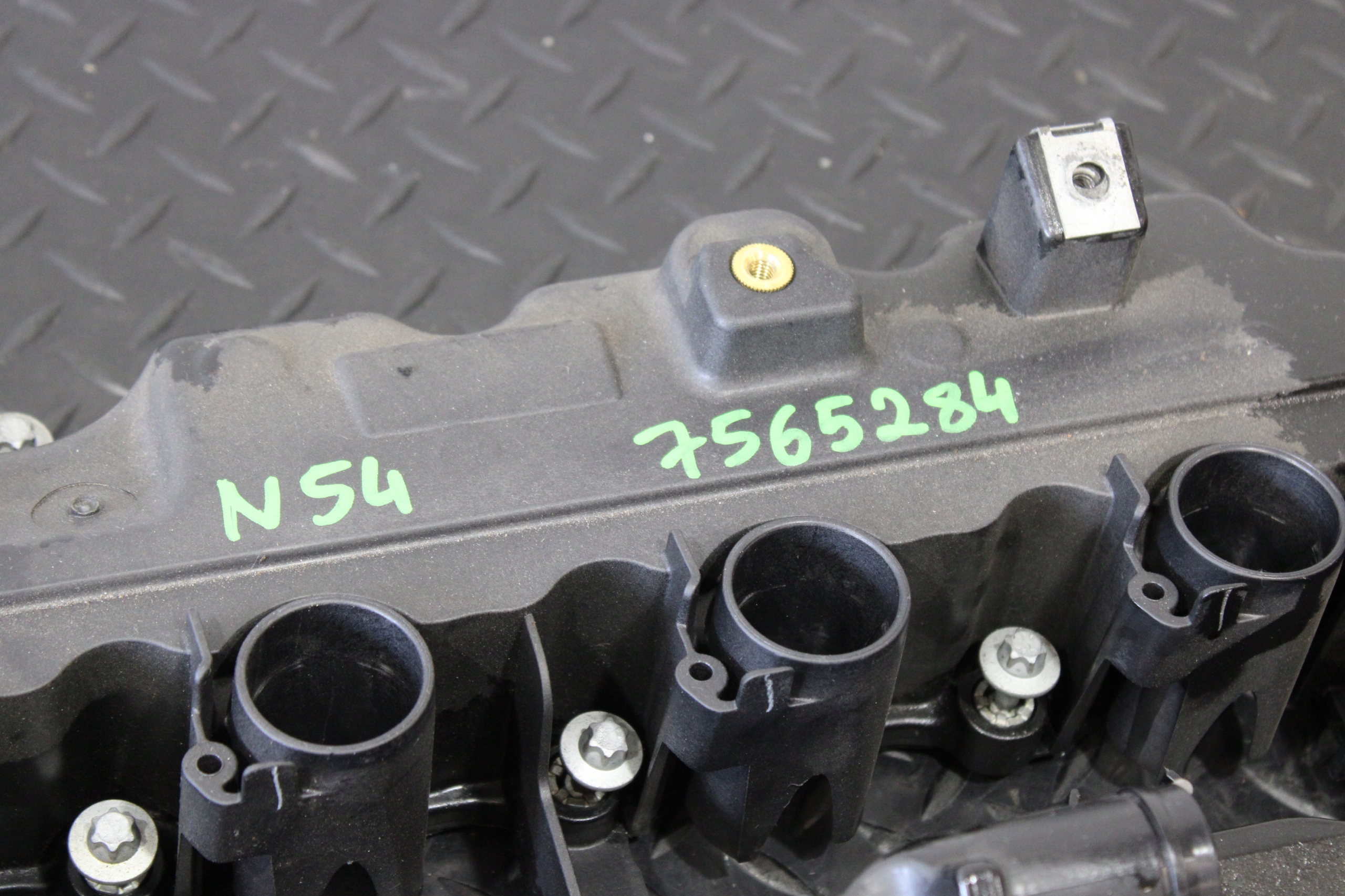 Deckel Abdeckung der Ventile BMW N54 7565284