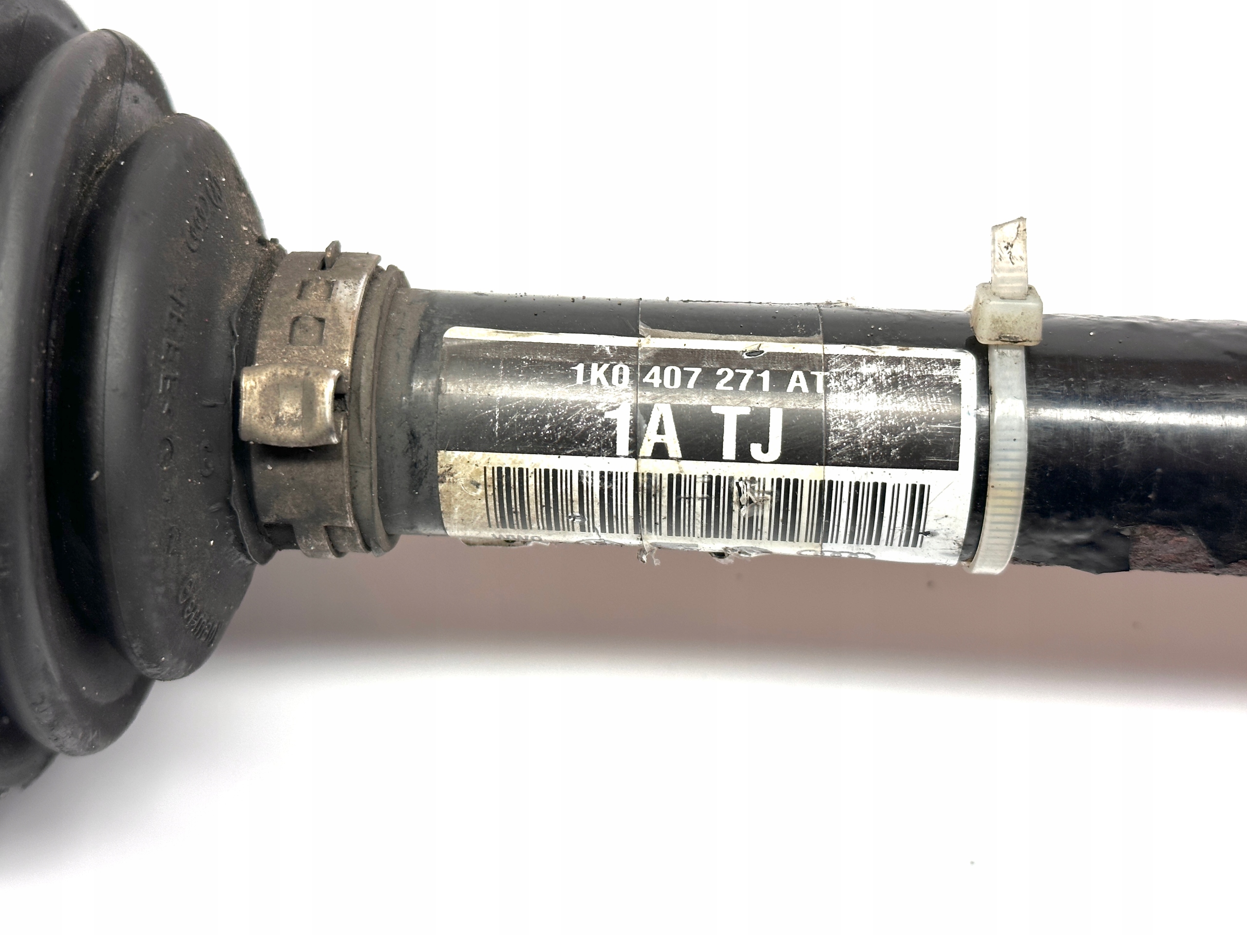 AUDI A3 8P GOLF VI TDI semi-axis left front front 1K0407271AT