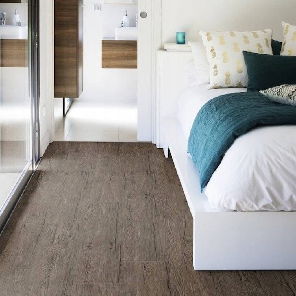 Płytki Ścienne LVT Samoprzylepne PCV Dąb Ciemny Producent Gerflor