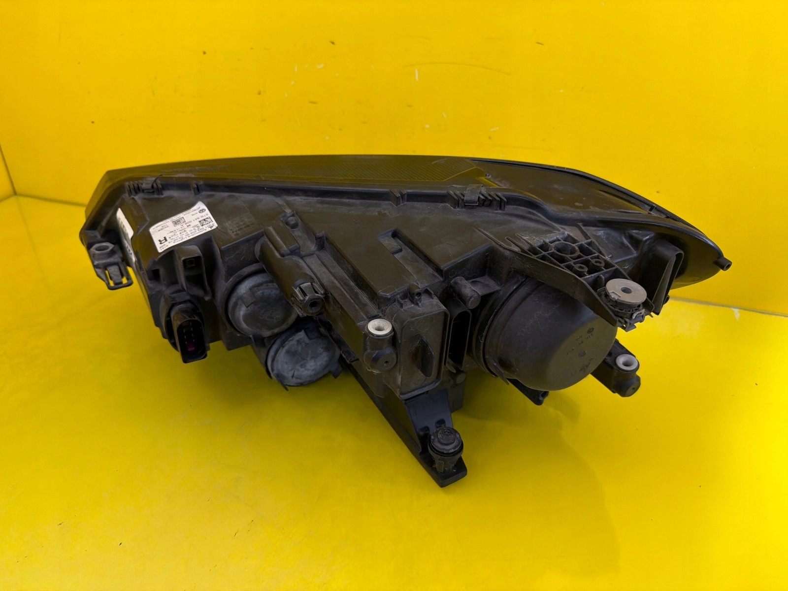 light right VW Touran III H7 2015- 5TB941006A