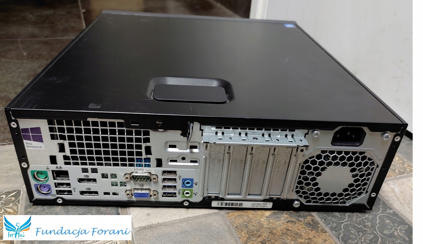 HP EliteDesk 800 G1 SFF 3,2GHz i5-4570 0GB USZKODZONY Seria Intel Core i5