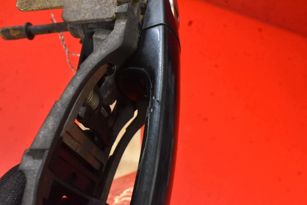 handle left front front CIEMNOZIELONA 3B0837885/886 VW PASSAT B5 LIFT
