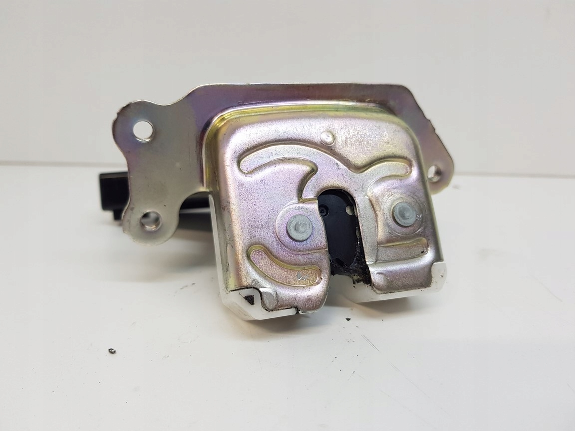 SUZUKI SWIFT MK8 lock bonnet boot rear part 2017