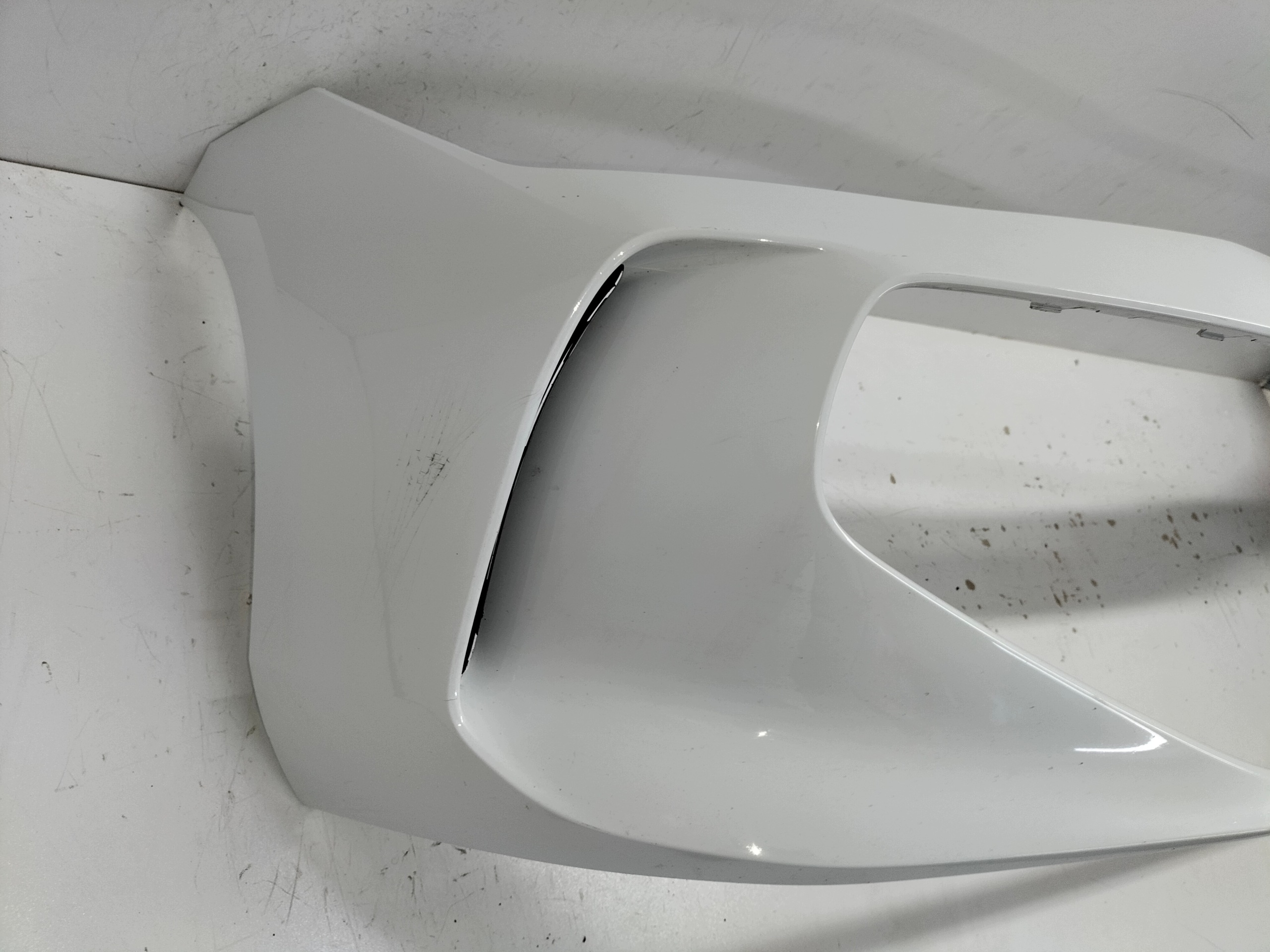 front bumper front VW PASSAT B9 3J0 24- wersja without side czuj PDC