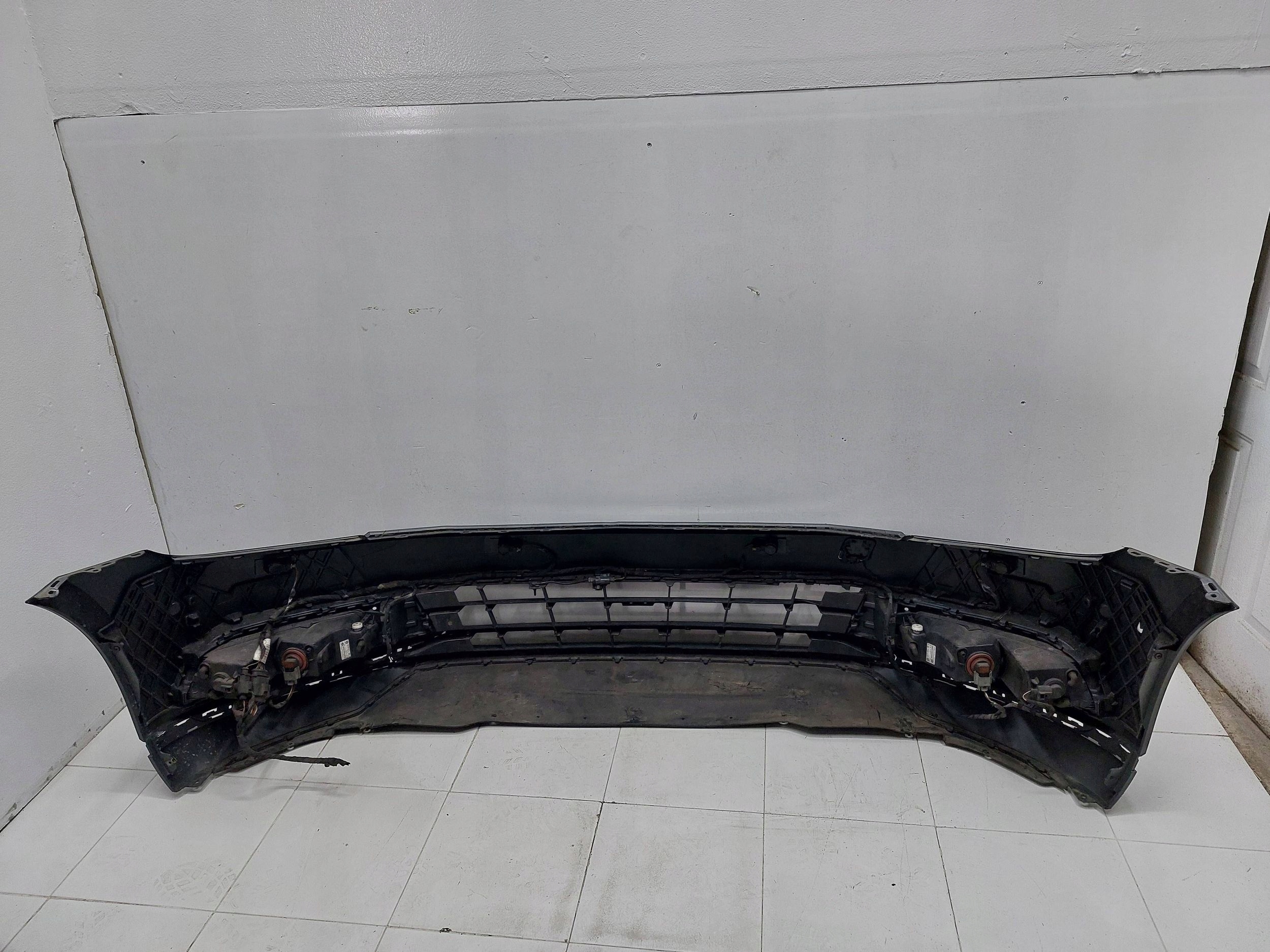 VW PASSAT B8 3G0 15r> bumper front LB7W 4PDC fog lights