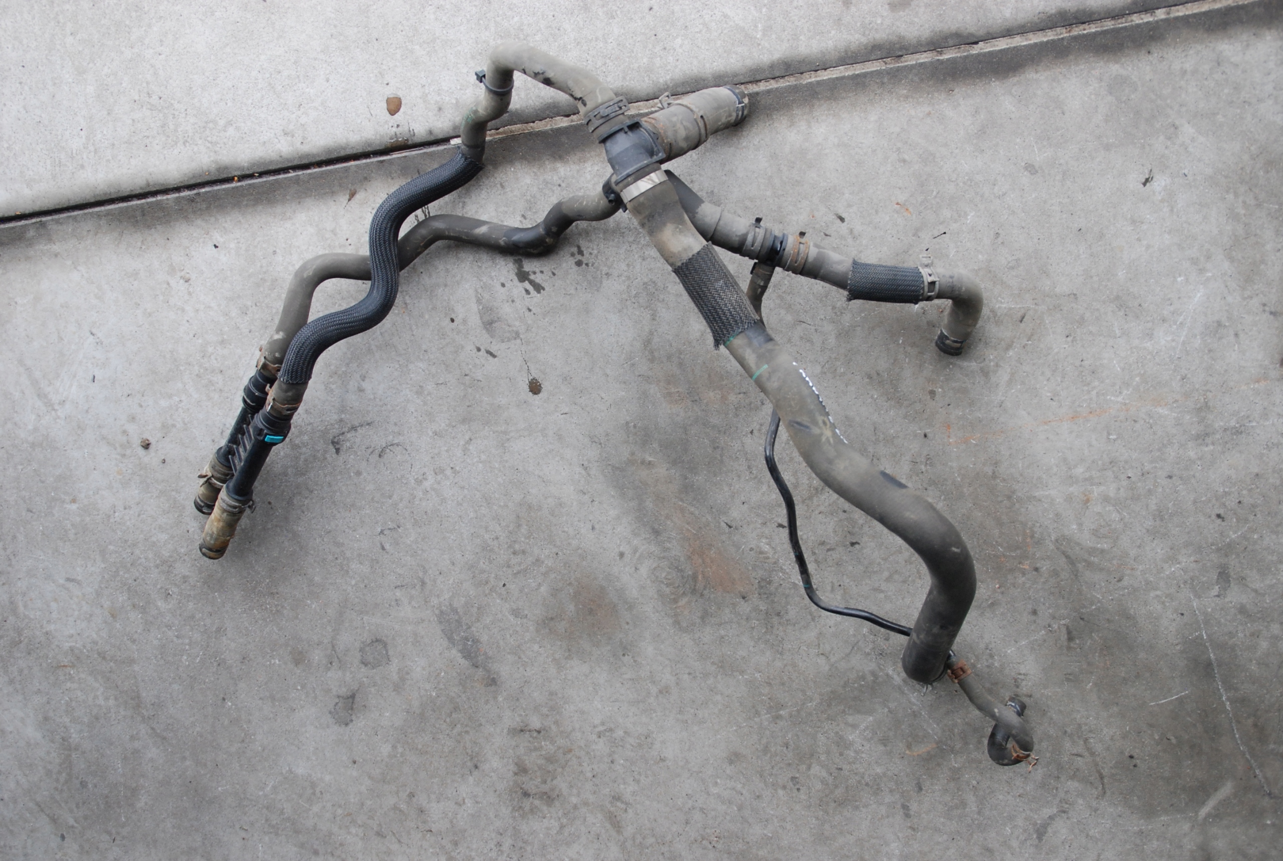 ВОДОВОДИ ШЛАНГИ АВТОБУС ТРАНЗИТ MK8 2.0 D