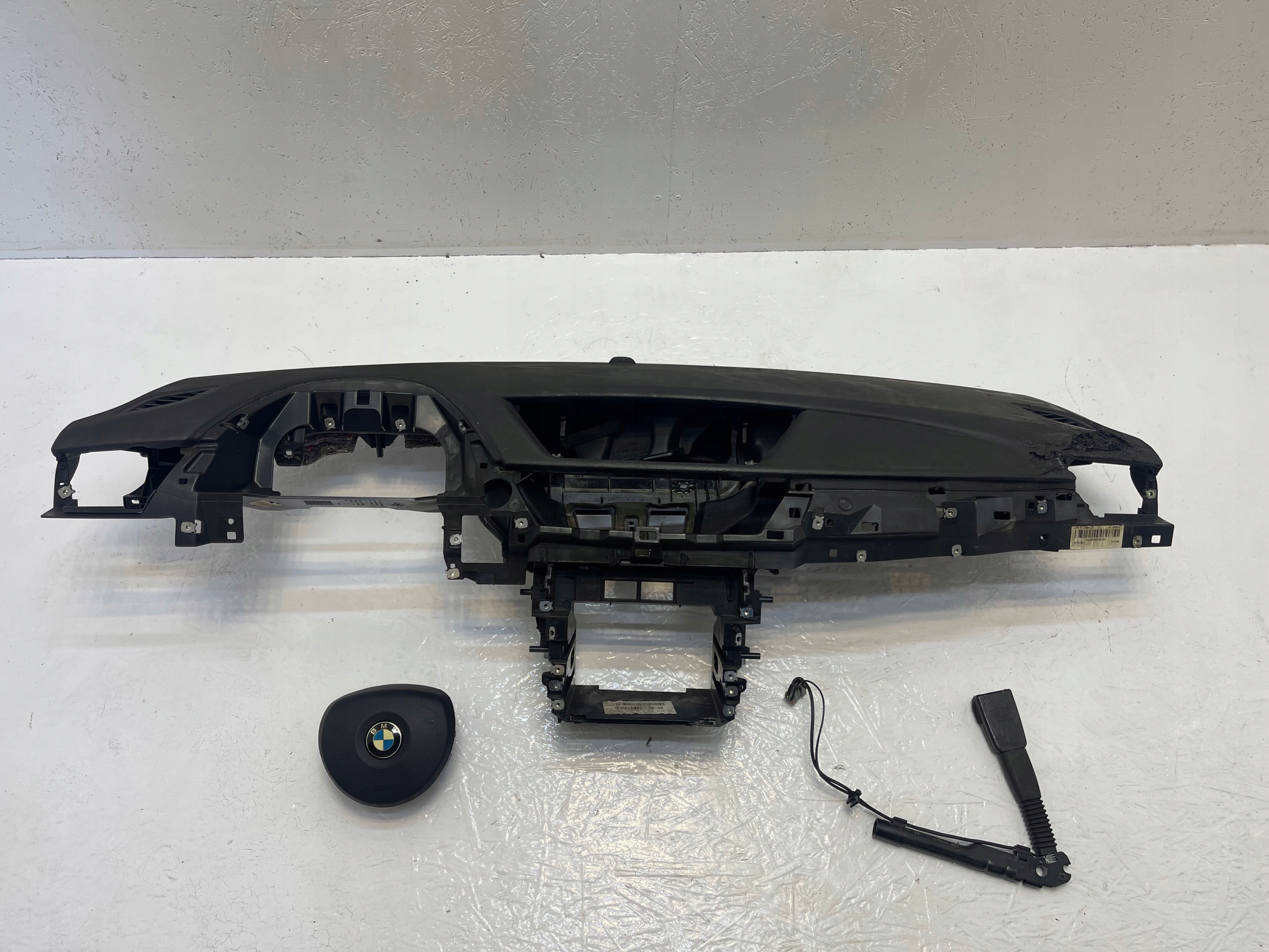 BMW X1 E84 KONSOLA AIRBAG ORYGNIAŁ BMW X1 E84 KONSOLA AIRBAG za 399 zł