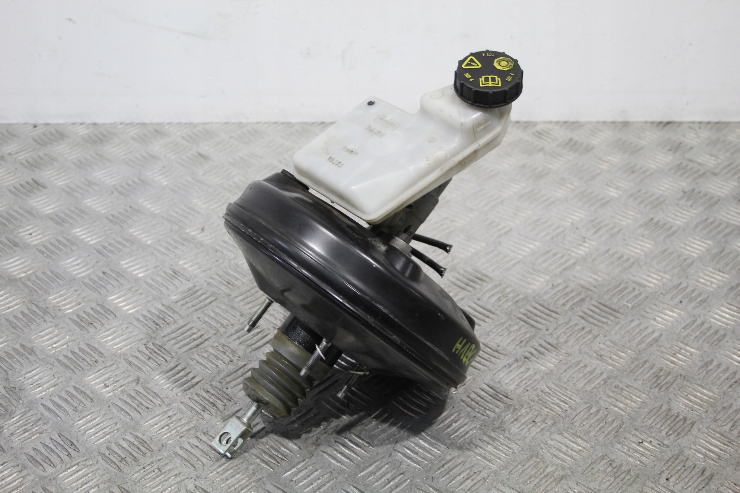 H1BC-2B195-CC - СЕРВОПРИВІД ГОЛОВНИЙ ГАЛЬМІВНИЙ ЦИЛІНДР ДЛЯ FORD FIESTA MK8